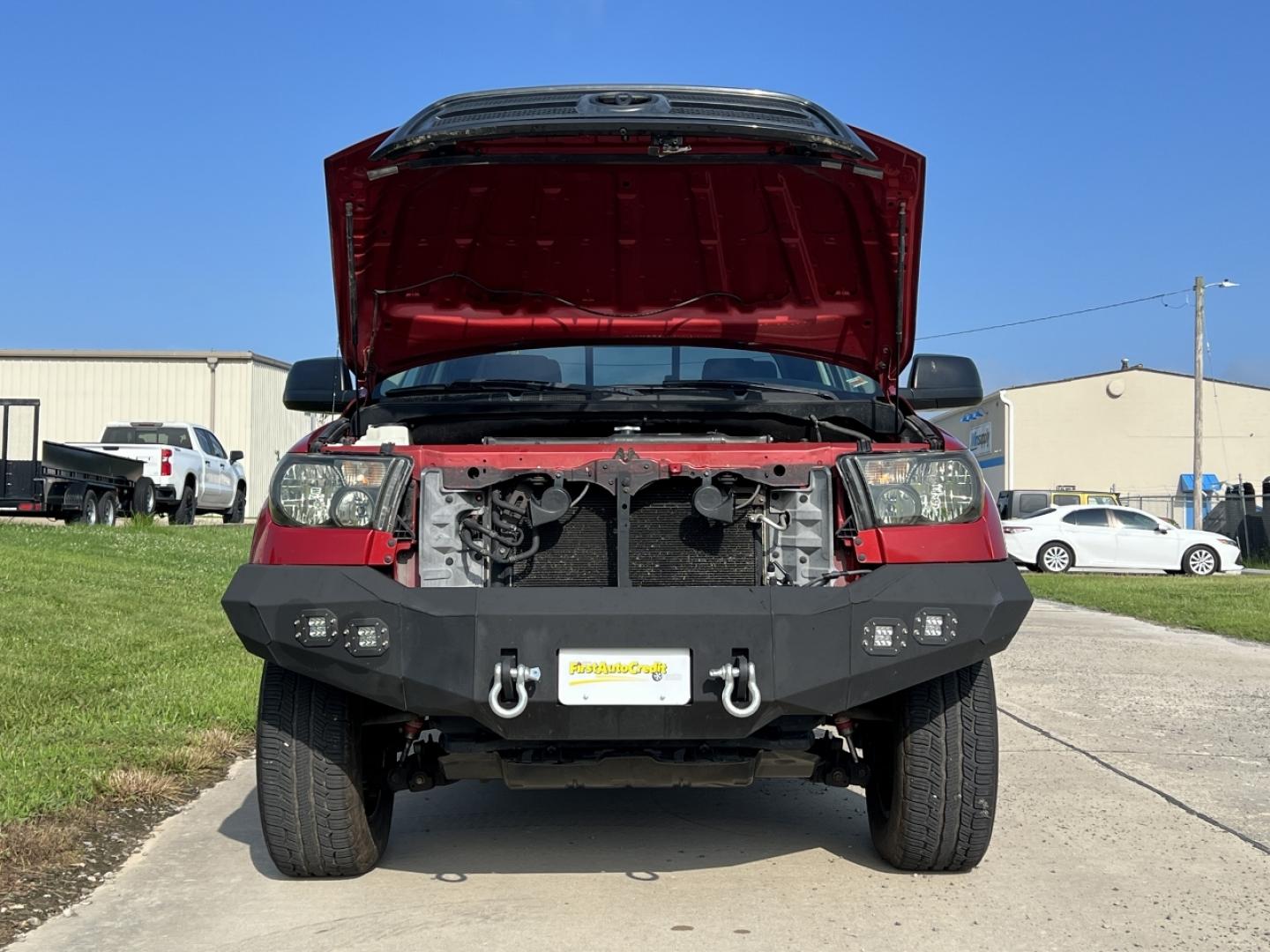 2011 RED /Black Cloth Toyota Tundra Tundra-Grade 5.7L FFV Double Cab 4WD (5TFUW5F11BX) with an 5.7L V8 engine, Automatic transmission, located at 506 S. Kingshighway, Cape Girardeau, MO, 63703, (573) 235-5000, 37.294991, -89.553635 - 2011 Toyota Tundra Grade 163xxx miles 4x4 5.7L V8 Automatic Power Driver Seat Cruise Power Windows/Locks/Mirrors We have financing available and we accept trades! Fill out a credit application on our website or come by today! If you have any questions, give us a call at (573) 235-5000 or vi - Photo#29