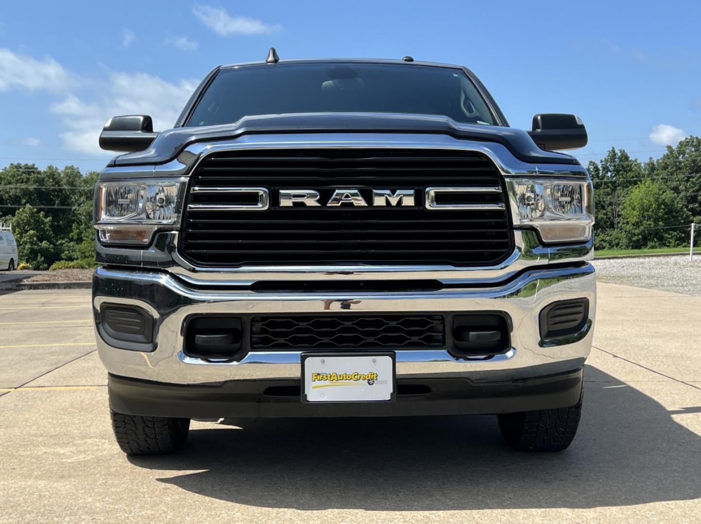 2021 GRAY /Gray Cloth RAM 2500 Big Horn Crew Cab SWB 4WD (3C6UR5DL6MG) with an 6.7L I6 TURBO DIESEL engine, Automatic transmission, located at 506 S. Kingshighway, Cape Girardeau, MO, 63703, (573) 235-5000, 37.294991, -89.553635 - 2021 Ram 2500 Heavy Duty Big Horn 65xxx miles 4x4 6.7L I6 Turbo Diesel Automatic Backup Camera Bluetooth Cruise Power Windows/Locks/Mirrors We have financing available and we accept trades! Fill out a credit application on our website or come by today! If you have any questions, give us a - Photo#10