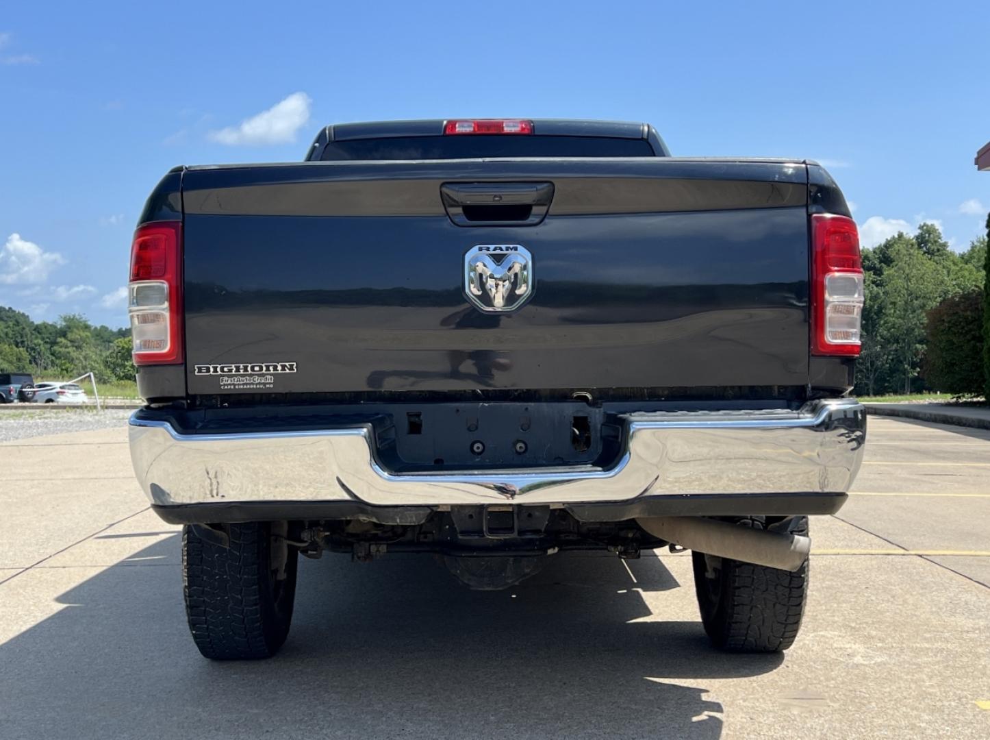 2021 GRAY /Gray Cloth RAM 2500 Big Horn Crew Cab SWB 4WD (3C6UR5DL6MG) with an 6.7L I6 TURBO DIESEL engine, Automatic transmission, located at 506 S. Kingshighway, Cape Girardeau, MO, 63703, (573) 235-5000, 37.294991, -89.553635 - 2021 Ram 2500 Heavy Duty Big Horn 65xxx miles 4x4 6.7L I6 Turbo Diesel Automatic Backup Camera Bluetooth Cruise Power Windows/Locks/Mirrors We have financing available and we accept trades! Fill out a credit application on our website or come by today! If you have any questions, give us a - Photo#9
