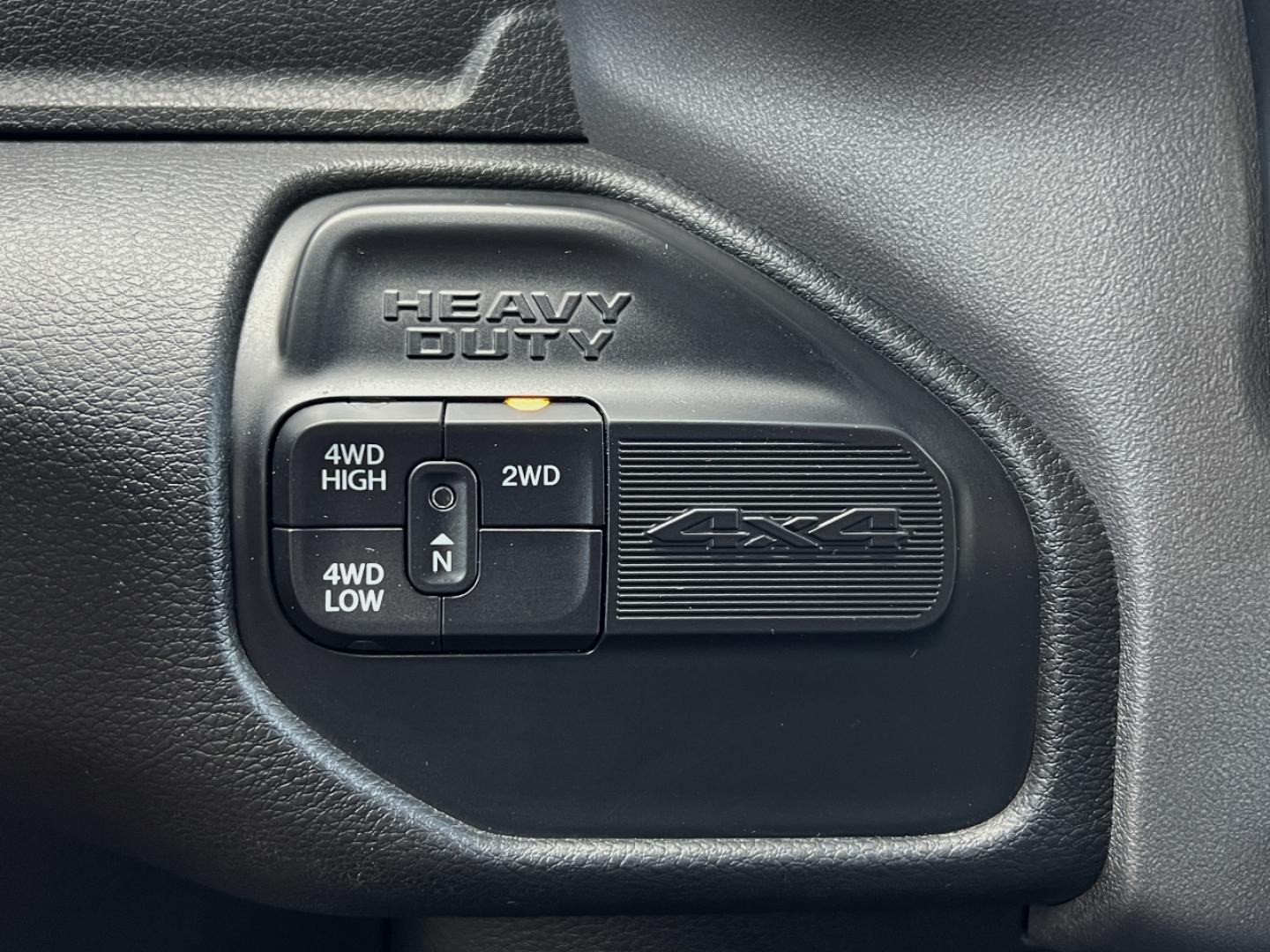 2021 GRAY /Gray Cloth RAM 2500 Big Horn Crew Cab SWB 4WD (3C6UR5DL6MG) with an 6.7L I6 TURBO DIESEL engine, Automatic transmission, located at 506 S. Kingshighway, Cape Girardeau, MO, 63703, (573) 235-5000, 37.294991, -89.553635 - 2021 Ram 2500 Heavy Duty Big Horn 65xxx miles 4x4 6.7L I6 Turbo Diesel Automatic Backup Camera Bluetooth Cruise Power Windows/Locks/Mirrors We have financing available and we accept trades! Fill out a credit application on our website or come by today! If you have any questions, give us a - Photo#2