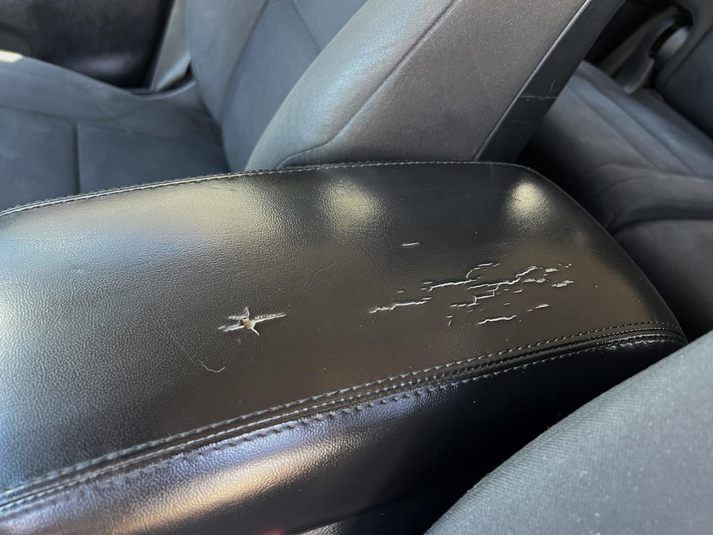 2016 GRAY /Black Cloth Dodge Durango SXT AWD (1C4RDJAG5GC) with an 3.6L V6 engine, Automatic transmission, located at 2990 Old Orchard Rd., Jackson, MO, 63755, 37.354214, -89.612106 - 2016 Dodge Durango SXT 135xxx miles All Wheel Drive 3.6L V6 Automatic 3rd Row Power Driver Seat Bluetooth Cruise Power Windows/Locks/Mirrors We have financing available and we accept trades! Fill out a credit application on our website or come by today! If you have any questions, give us - Photo#45