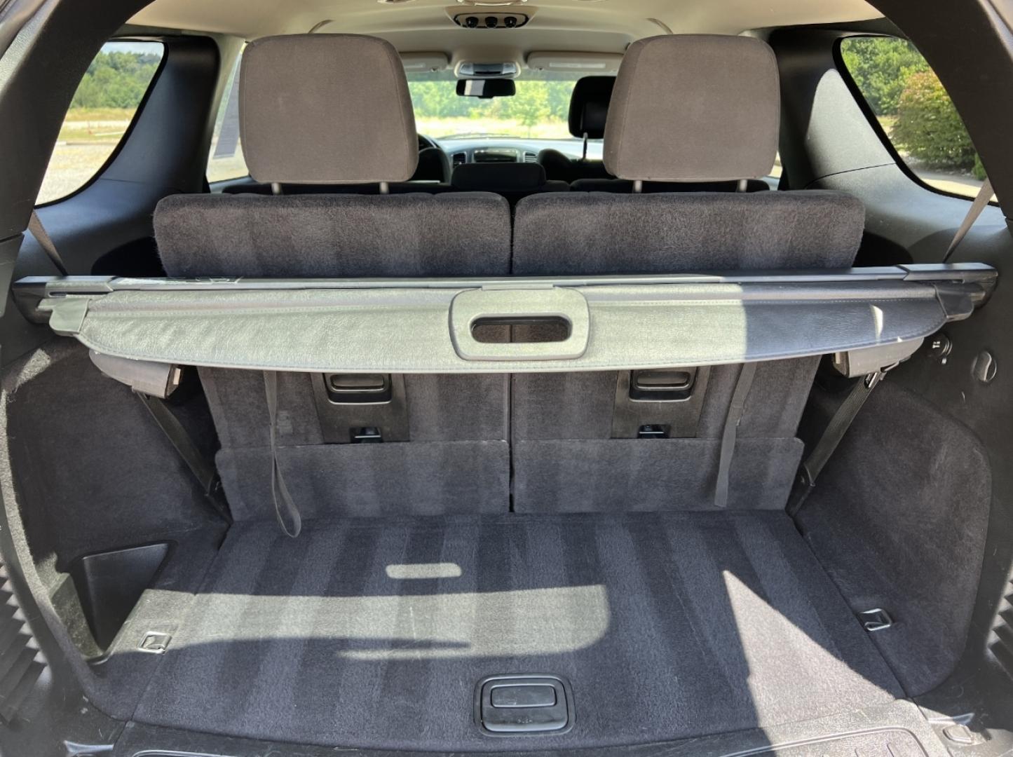 2016 GRAY /Black Cloth Dodge Durango SXT AWD (1C4RDJAG5GC) with an 3.6L V6 engine, Automatic transmission, located at 2990 Old Orchard Rd., Jackson, MO, 63755, 37.354214, -89.612106 - 2016 Dodge Durango SXT 135xxx miles All Wheel Drive 3.6L V6 Automatic 3rd Row Power Driver Seat Bluetooth Cruise Power Windows/Locks/Mirrors We have financing available and we accept trades! Fill out a credit application on our website or come by today! If you have any questions, give us - Photo#18