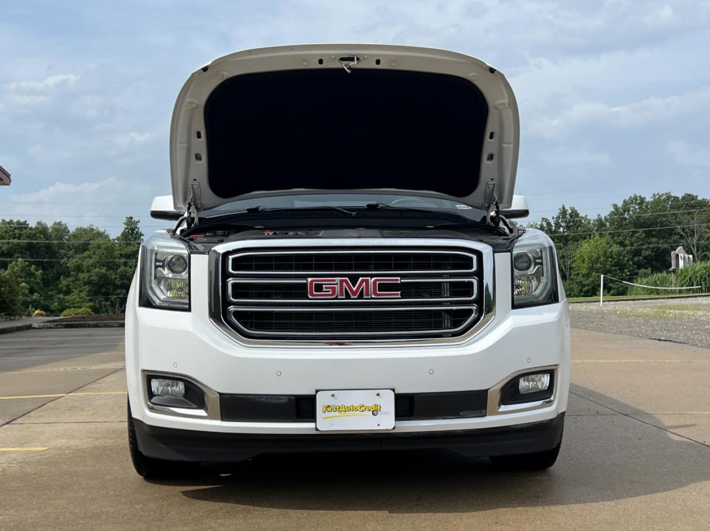 2016 WHITE /Tan Leather GMC Yukon SLT 2WD (1GKS1BKC4GR) with an 5.3L V8 engine, Automatic transmission, located at 506 S. Kingshighway, Cape Girardeau, MO, 63703, (573) 235-5000, 37.294991, -89.553635 - 2016 GMC Yukon SLT 151xxx miles Rear Wheel Drive 5.3L V8 Automatic Leather 3rd Row Navigation Rear Entertainment Power/Heated/Cooled Seats Heated Rear Seats Backup Camera Sunroof Bluetooth Remote Start Cruise Power Windows/Locks/Mirrors We have financing available and we accept trad - Photo#44