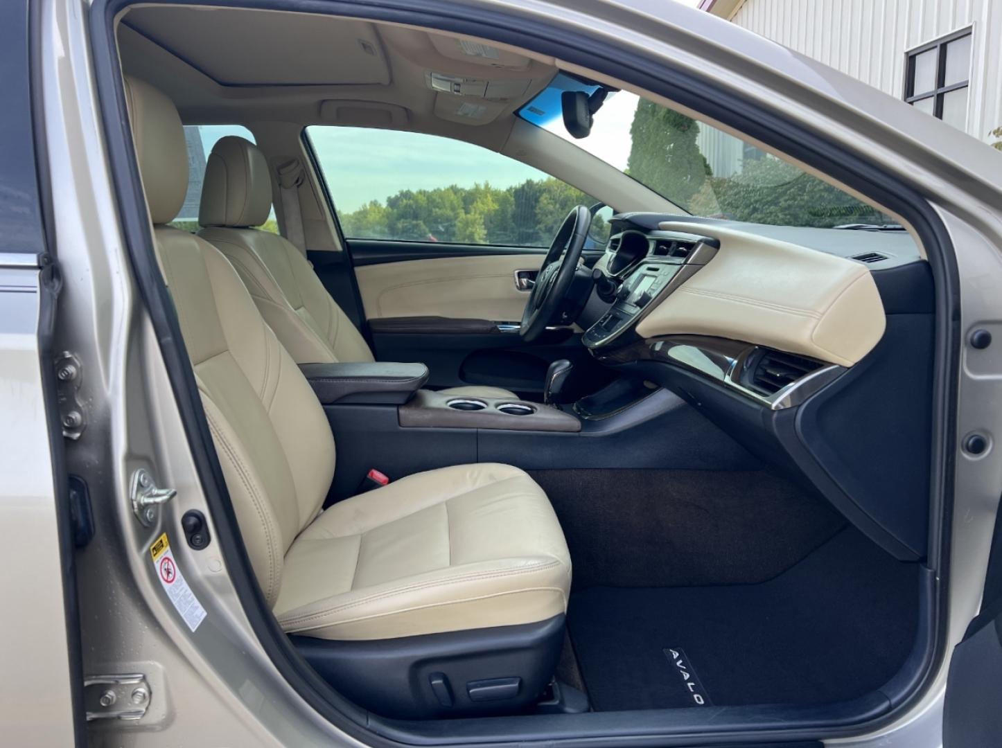 2014 TAN /Tan Leather Toyota Avalon Hybrid XLE Premium (4T1BD1EB6EU) with an 2.5L 4 Cyl. HYBRID engine, Continuously Variable Transmission transmission, located at 2990 Old Orchard Rd., Jackson, MO, 63755, 37.354214, -89.612106 - 2014 Toyota Avalon XLE Hybrid 135xxx miles Front Wheel Drive 2.5L 4 Cyl. Hybrid Automatic Leather Backup Camera Power/Heated Seats Sunroof Bluetooth Cruise Power Windows/Locks/Mirrors We have financing available and we accept trades! Fill out a credit application on our website or come b - Photo#16