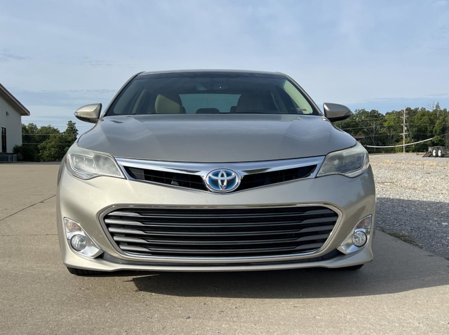 2014 TAN /Tan Leather Toyota Avalon Hybrid XLE Premium (4T1BD1EB6EU) with an 2.5L 4 Cyl. HYBRID engine, Continuously Variable Transmission transmission, located at 2990 Old Orchard Rd., Jackson, MO, 63755, 37.354214, -89.612106 - 2014 Toyota Avalon XLE Hybrid 135xxx miles Front Wheel Drive 2.5L 4 Cyl. Hybrid Automatic Leather Backup Camera Power/Heated Seats Sunroof Bluetooth Cruise Power Windows/Locks/Mirrors We have financing available and we accept trades! Fill out a credit application on our website or come b - Photo#12