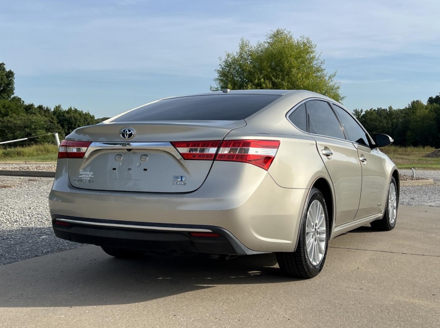 2014 TAN /Tan Leather Toyota Avalon Hybrid XLE Premium (4T1BD1EB6EU) with an 2.5L 4 Cyl. HYBRID engine, Continuously Variable Transmission transmission, located at 2990 Old Orchard Rd., Jackson, MO, 63755, 37.354214, -89.612106 - 2014 Toyota Avalon XLE Hybrid 135xxx miles Front Wheel Drive 2.5L 4 Cyl. Hybrid Automatic Leather Backup Camera Power/Heated Seats Sunroof Bluetooth Cruise Power Windows/Locks/Mirrors We have financing available and we accept trades! Fill out a credit application on our website or come b - Photo#9
