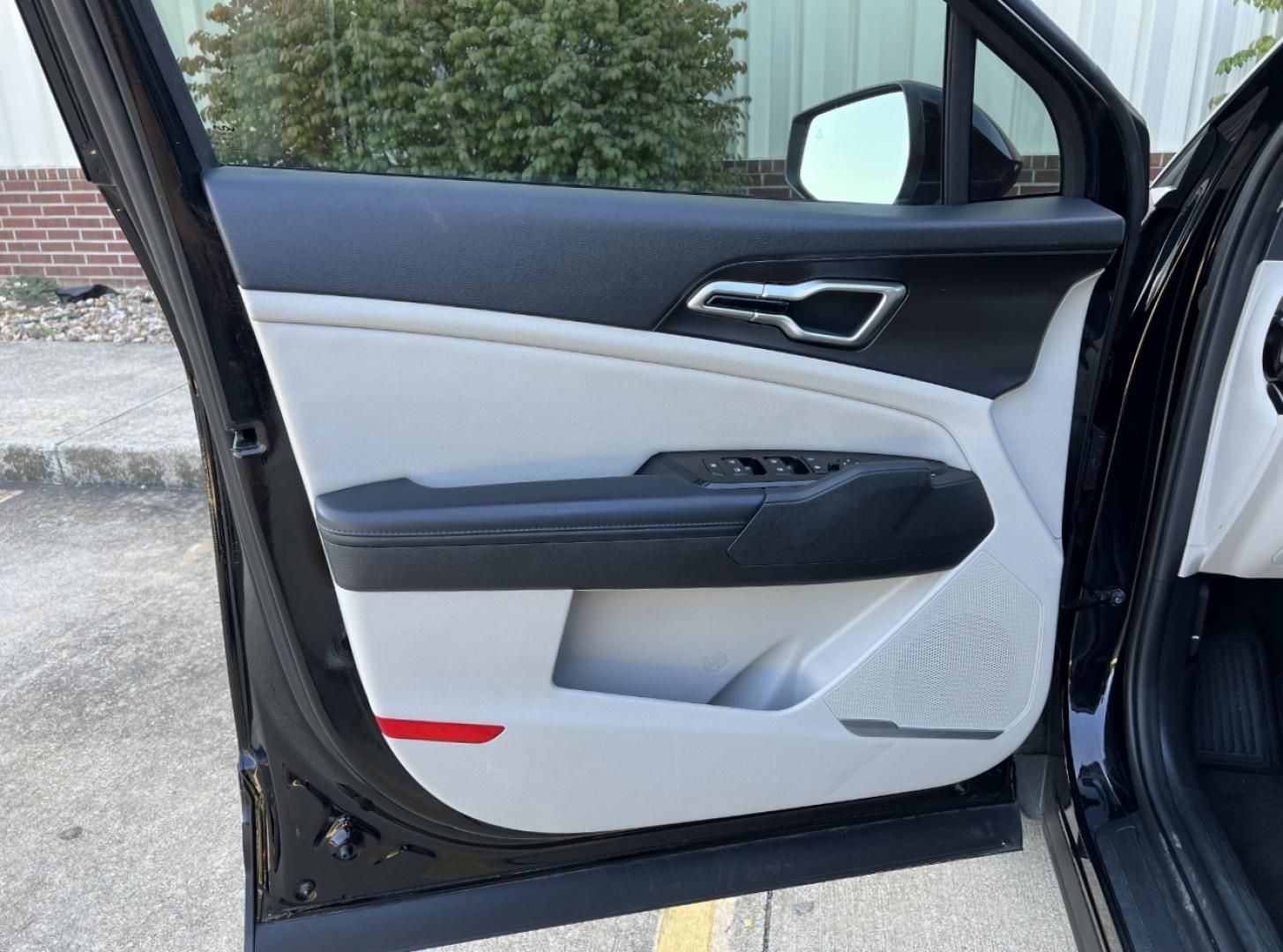 2023 BLACK /Tan Leather Kia Sportage EX FWD (5XYK33AF8PG) with an 2.4L V6 engine, Automatic transmission, located at 2990 Old Orchard Rd., Jackson, MO, 63755, 37.354214, -89.612106 - 2023 Kia Sportage EX 1-Owner 77xxx miles Front Wheel Drive 2.5L 4 Cyl. Automatic Leather Navigation Power Driver Seat Heated Seats Backup Camera Bluetooth Cruise Power Windows/Locks/Mirrors We have financing available and we accept trades! Fill out a credit application on our website o - Photo#13