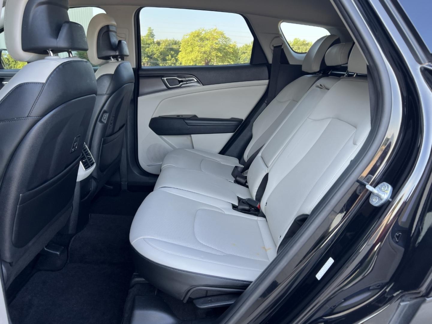 2023 BLACK /Tan Leather Kia Sportage EX FWD (5XYK33AF8PG) with an 2.4L V6 engine, Automatic transmission, located at 2990 Old Orchard Rd., Jackson, MO, 63755, 37.354214, -89.612106 - 2023 Kia Sportage EX 1-Owner 77xxx miles Front Wheel Drive 2.5L 4 Cyl. Automatic Leather Navigation Power Driver Seat Heated Seats Backup Camera Bluetooth Cruise Power Windows/Locks/Mirrors We have financing available and we accept trades! Fill out a credit application on our website o - Photo#17