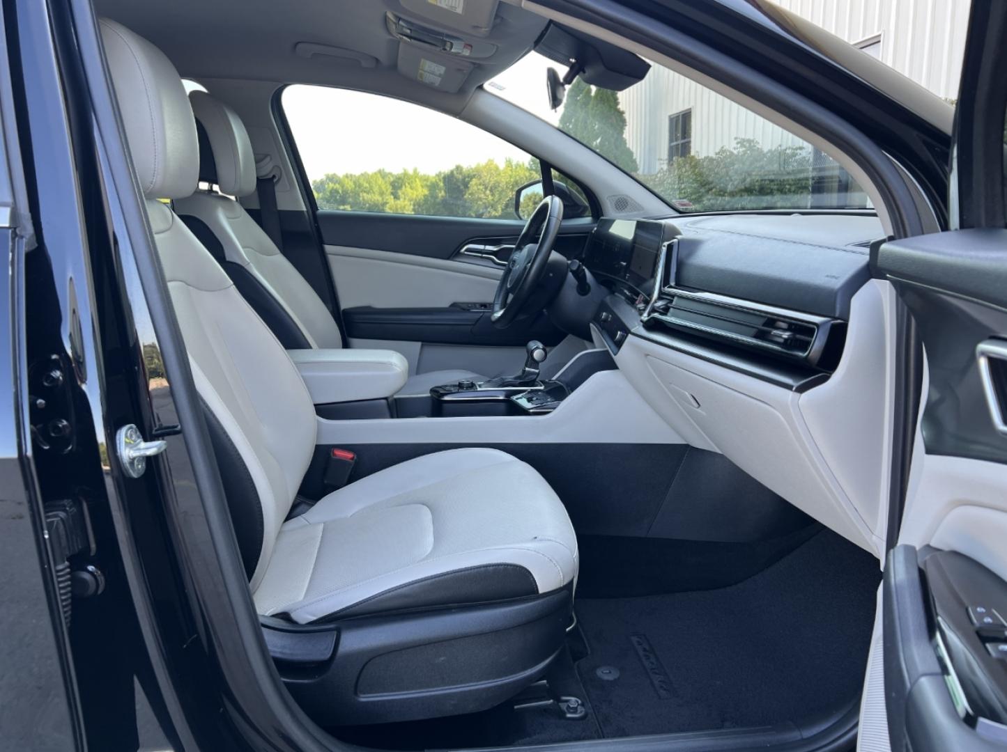 2023 BLACK /Tan Leather Kia Sportage EX FWD (5XYK33AF8PG) with an 2.4L V6 engine, Automatic transmission, located at 2990 Old Orchard Rd., Jackson, MO, 63755, 37.354214, -89.612106 - 2023 Kia Sportage EX 1-Owner 77xxx miles Front Wheel Drive 2.5L 4 Cyl. Automatic Leather Navigation Power Driver Seat Heated Seats Backup Camera Bluetooth Cruise Power Windows/Locks/Mirrors We have financing available and we accept trades! Fill out a credit application on our website o - Photo#16