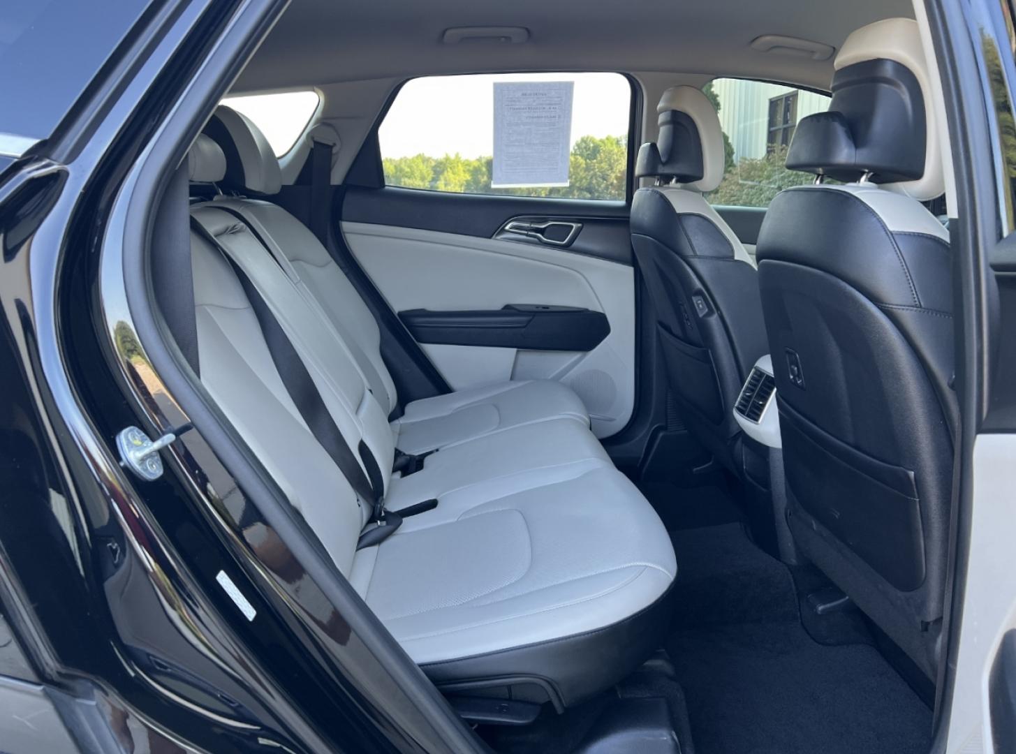 2023 BLACK /Tan Leather Kia Sportage EX FWD (5XYK33AF8PG) with an 2.4L V6 engine, Automatic transmission, located at 2990 Old Orchard Rd., Jackson, MO, 63755, 37.354214, -89.612106 - 2023 Kia Sportage EX 1-Owner 77xxx miles Front Wheel Drive 2.5L 4 Cyl. Automatic Leather Navigation Power Driver Seat Heated Seats Backup Camera Bluetooth Cruise Power Windows/Locks/Mirrors We have financing available and we accept trades! Fill out a credit application on our website o - Photo#18