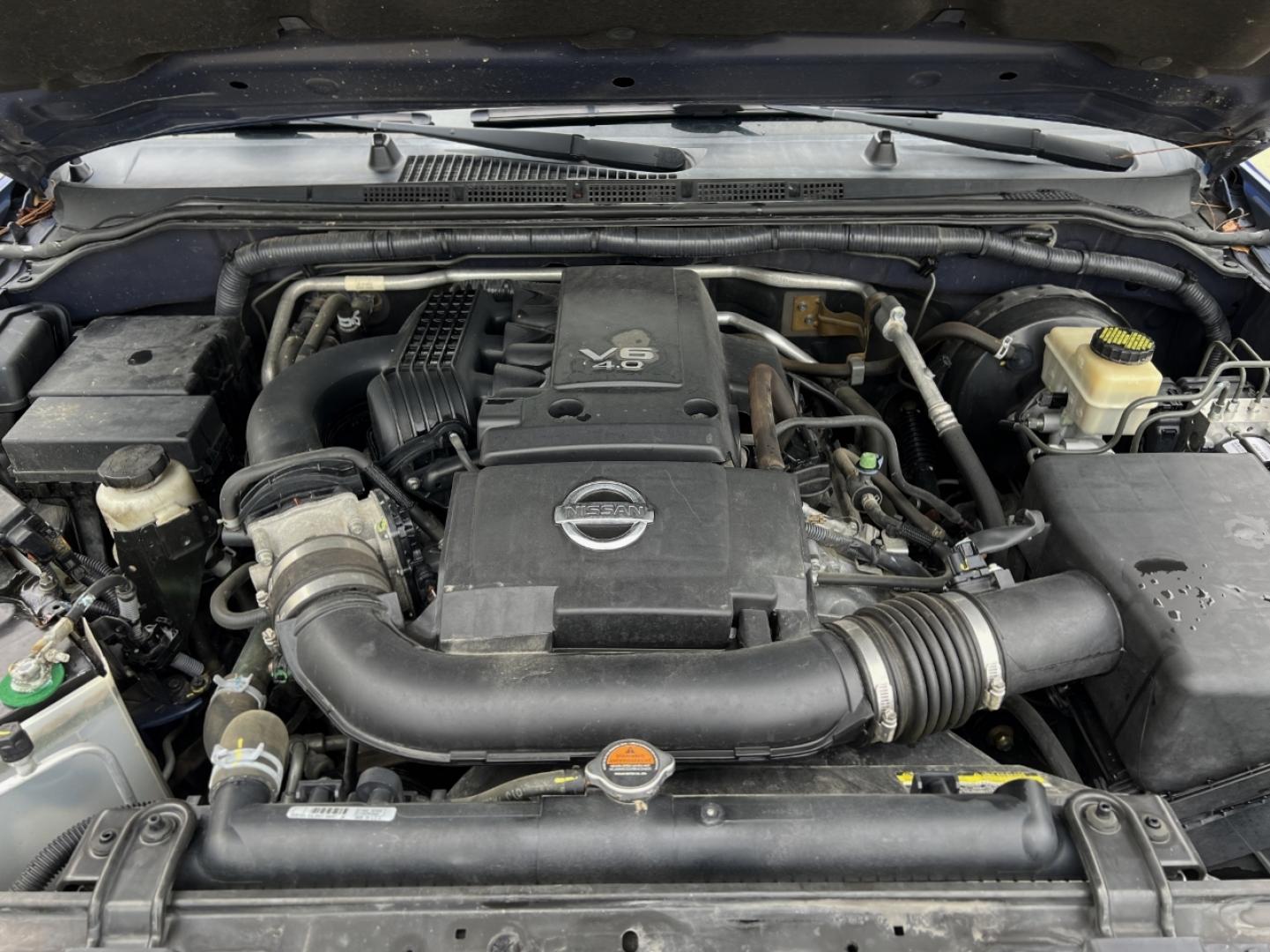2015 BLUE /Gray Cloth Nissan Frontier SV Crew Cab 5AT 4WD (1N6AD0EV6FN) with an 4.0L V6 engine, Automatic transmission, located at 2990 Old Orchard Rd., Jackson, MO, 63755, 37.354214, -89.612106 - 2015 Nissan Frontier SV Only 84xxx miles 4x4 4.0L V6 Automatic Backup Camera Heated Seats Cruise Power Windows/Locks/Mirrors We have financing available and we accept trades! Fill out a credit application on our website or come by today! If you have any questions, give us a call at (573) 2 - Photo#30