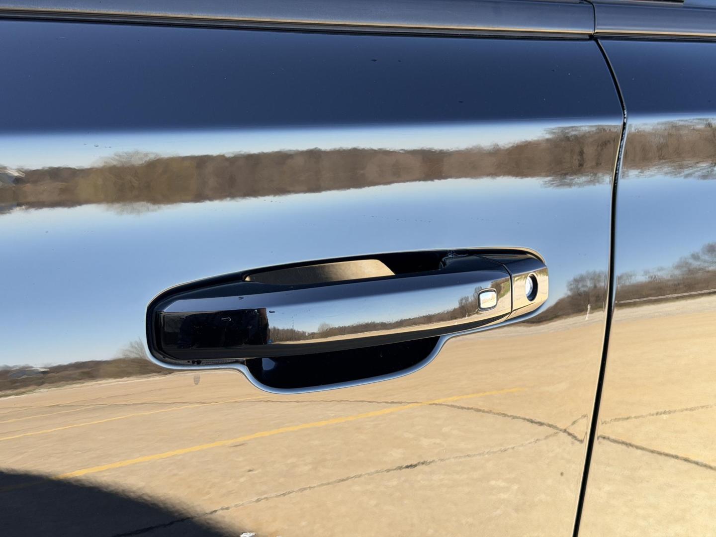 2019 BLACK /Black Chevrolet Suburban Premier 4WD (1GNSKJKJ7KR) with an 6.2L V8 engine, Automatic transmission, located at 2990 Old Orchard Rd., Jackson, MO, 63755, 37.354214, -89.612106 - 2019 Chevrolet Suburban 1500 Premier 92xxx miles 4 Wheel Drive 6.2L V8 Automatic Leather 3rd Row Navigation Rear Entertainment Power/Heated/Cooled Seats Heated Rear Seats Heated Steering Wheel Backup Camera Bluetooth Cruise Power Windows/Locks/Mirrors We have financing available and - Photo#42