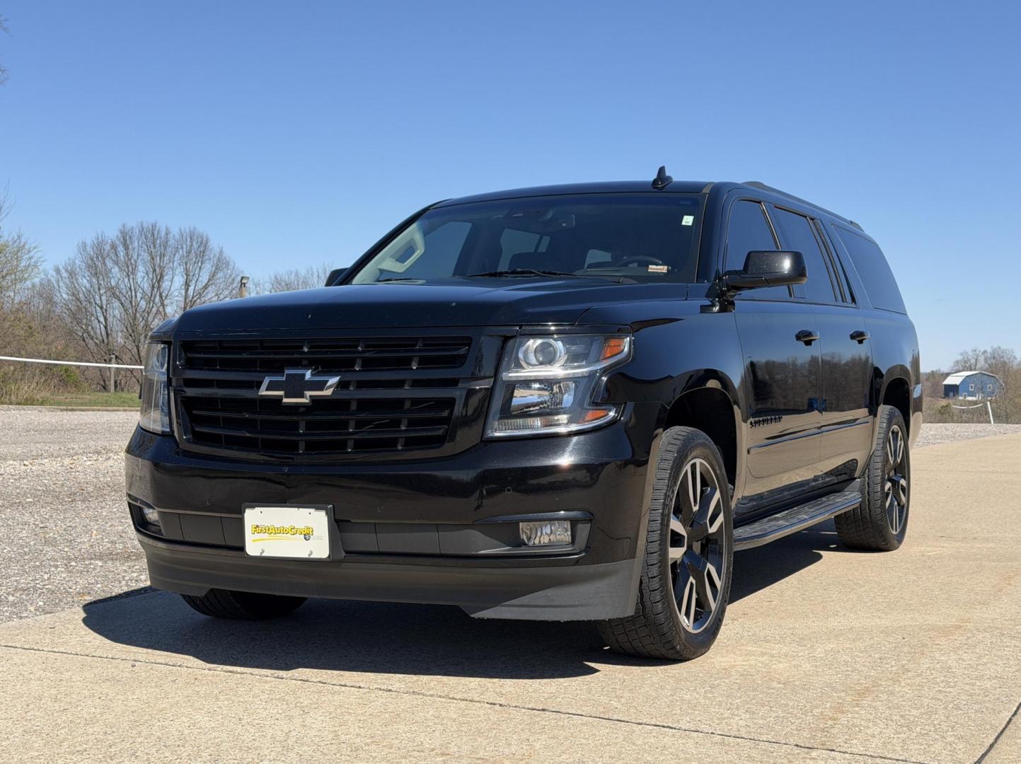 2019 BLACK /Black Chevrolet Suburban Premier 4WD (1GNSKJKJ7KR) with an 6.2L V8 engine, Automatic transmission, located at 2990 Old Orchard Rd., Jackson, MO, 63755, 37.354214, -89.612106 - 2019 Chevrolet Suburban 1500 Premier 92xxx miles 4 Wheel Drive 6.2L V8 Automatic Leather 3rd Row Navigation Rear Entertainment Power/Heated/Cooled Seats Heated Rear Seats Heated Steering Wheel Backup Camera Bluetooth Cruise Power Windows/Locks/Mirrors We have financing available and - Photo#10