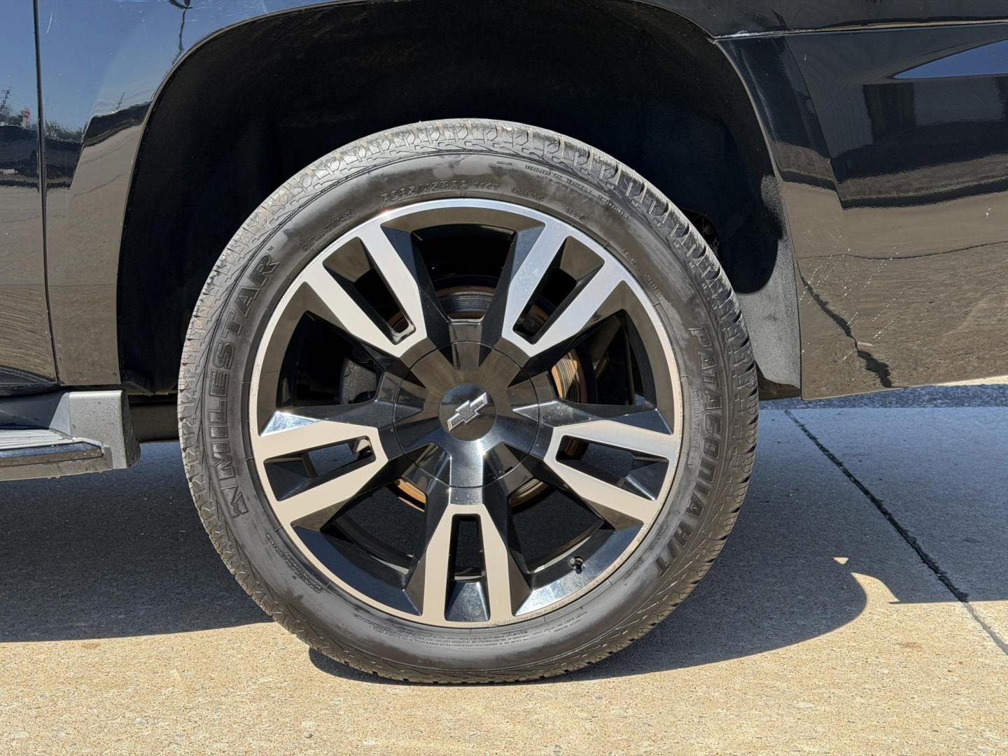 2019 BLACK /Black Chevrolet Suburban Premier 4WD (1GNSKJKJ7KR) with an 6.2L V8 engine, Automatic transmission, located at 2990 Old Orchard Rd., Jackson, MO, 63755, 37.354214, -89.612106 - 2019 Chevrolet Suburban 1500 Premier 92xxx miles 4 Wheel Drive 6.2L V8 Automatic Leather 3rd Row Navigation Rear Entertainment Power/Heated/Cooled Seats Heated Rear Seats Heated Steering Wheel Backup Camera Bluetooth Cruise Power Windows/Locks/Mirrors We have financing available and - Photo#47