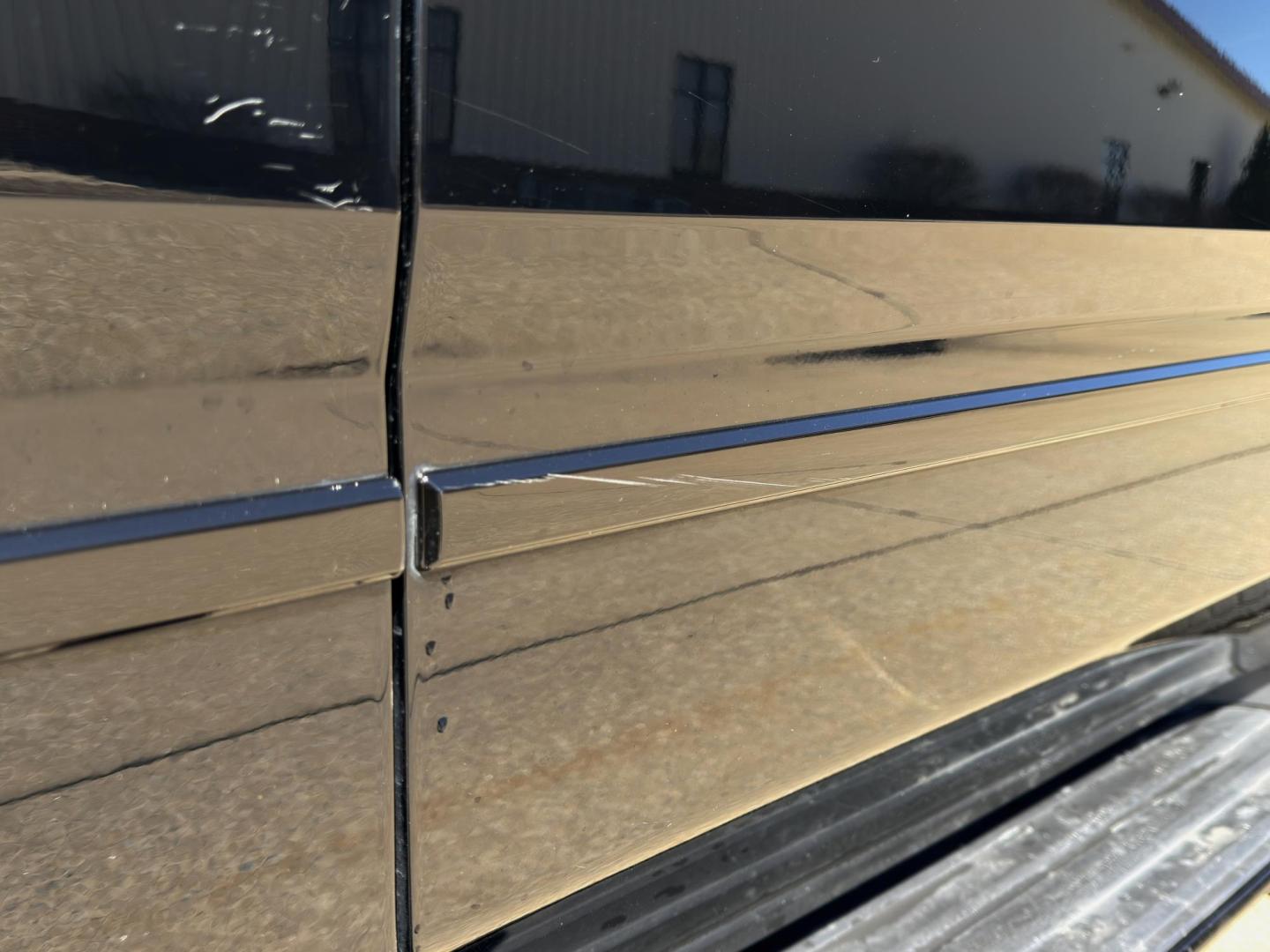 2019 BLACK /Black Chevrolet Suburban Premier 4WD (1GNSKJKJ7KR) with an 6.2L V8 engine, Automatic transmission, located at 2990 Old Orchard Rd., Jackson, MO, 63755, 37.354214, -89.612106 - 2019 Chevrolet Suburban 1500 Premier 92xxx miles 4 Wheel Drive 6.2L V8 Automatic Leather 3rd Row Navigation Rear Entertainment Power/Heated/Cooled Seats Heated Rear Seats Heated Steering Wheel Backup Camera Bluetooth Cruise Power Windows/Locks/Mirrors We have financing available and - Photo#54