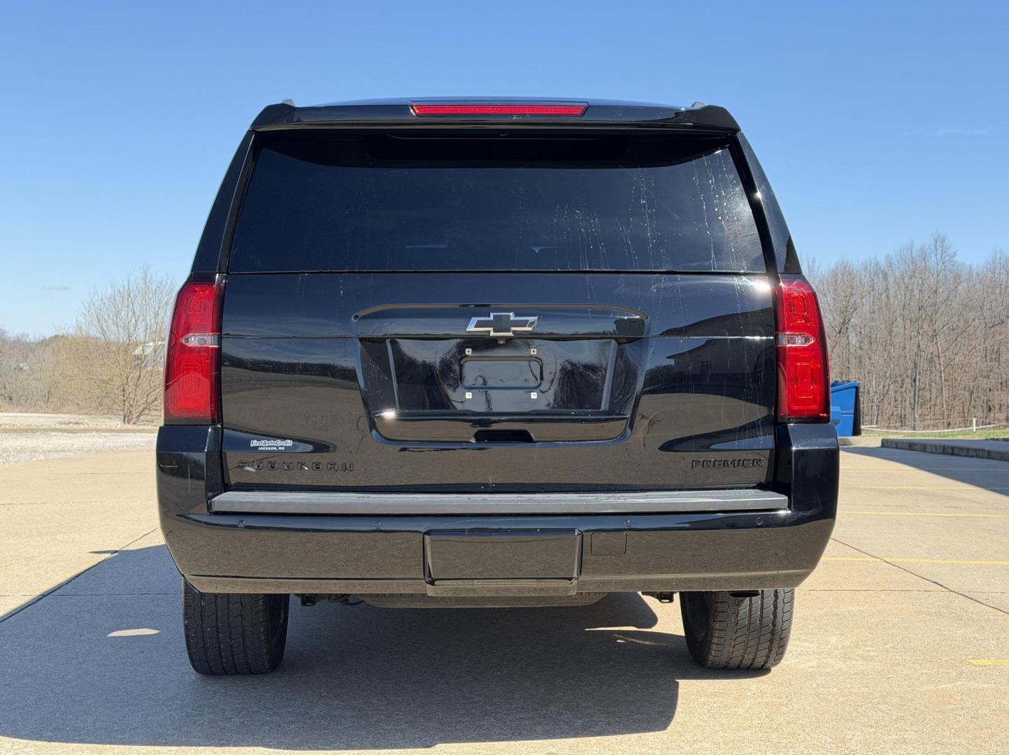 2019 BLACK /Black Chevrolet Suburban Premier 4WD (1GNSKJKJ7KR) with an 6.2L V8 engine, Automatic transmission, located at 2990 Old Orchard Rd., Jackson, MO, 63755, 37.354214, -89.612106 - 2019 Chevrolet Suburban 1500 Premier 92xxx miles 4 Wheel Drive 6.2L V8 Automatic Leather 3rd Row Navigation Rear Entertainment Power/Heated/Cooled Seats Heated Rear Seats Heated Steering Wheel Backup Camera Bluetooth Cruise Power Windows/Locks/Mirrors We have financing available and - Photo#15