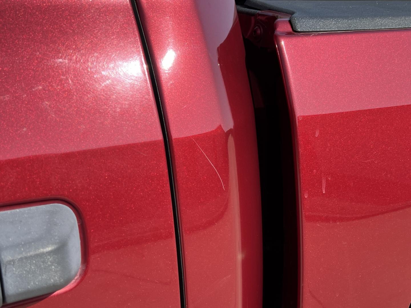 2015 MAROON /Gray Cloth RAM 1500 Express Crew Cab 4WD (1C6RR7KT6FS) with an 5.7L V8 HEMI engine, Automatic transmission, located at 506 S. Kingshighway, Cape Girardeau, MO, 63703, (573) 235-5000, 37.294991, -89.553635 - 2015 Ram 1500 Express 242xxx miles 4x4 5.7L V8 HEMI Automatic Backup Camera Bluetooth Cruise Power Windows/Locks/Mirrors We have financing available and we accept trades! Fill out a credit application on our website or come by today! If you have any questions, give us a call at (573) 235-5 - Photo#42