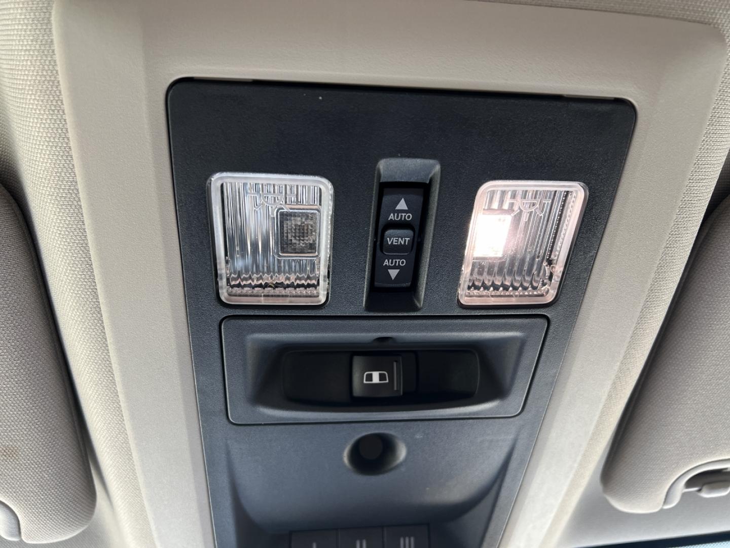 2015 GRAY /Brown Leather RAM 1500 Longhorn Crew Cab 4WD (1C6RR7PT5FS) with an 5.7L V8 HEMI engine, Automatic transmission, located at 506 S. Kingshighway, Cape Girardeau, MO, 63703, (573) 235-5000, 37.294991, -89.553635 - 2015 Ram 1500 Longhorn 217xxx miles 4x4 5.7L V8 HEMI Automatic Leather Navigation Power/Heated/Cooled Seats Heated Rear Seats Heated Steering Wheel Backup Camera Sunroof Bluetooth Remote Start Cruise Power Windows/Locks/Mirrors We have financing available and we accept trades! Fill o - Photo#33