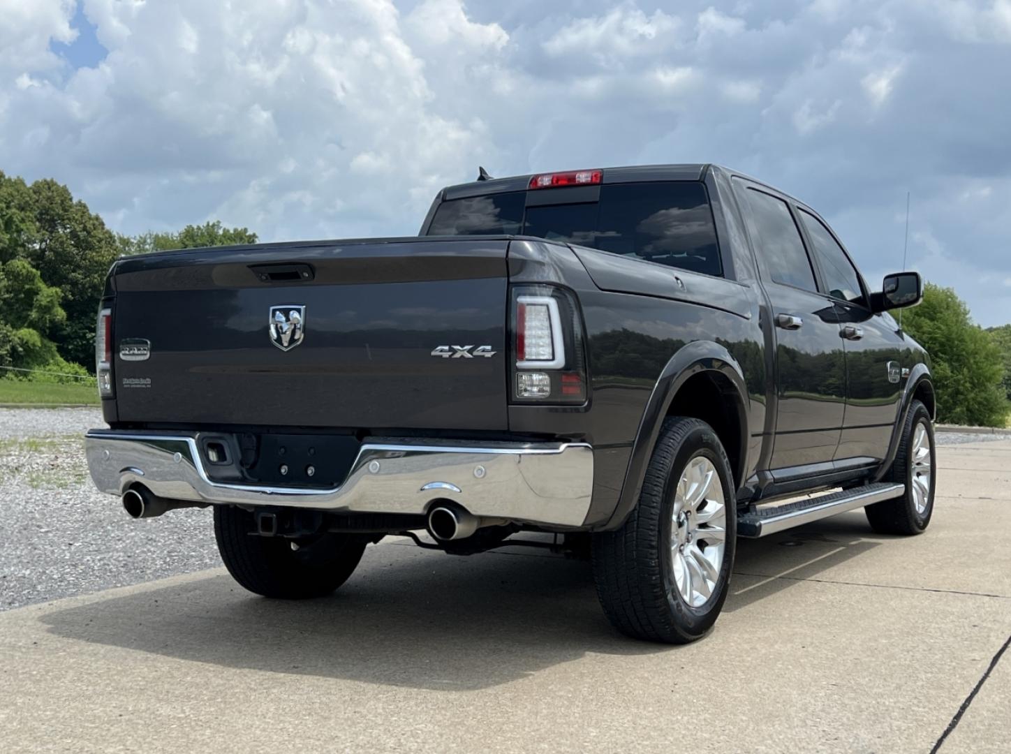 2015 GRAY /Brown Leather RAM 1500 Longhorn Crew Cab 4WD (1C6RR7PT5FS) with an 5.7L V8 HEMI engine, Automatic transmission, located at 506 S. Kingshighway, Cape Girardeau, MO, 63703, (573) 235-5000, 37.294991, -89.553635 - 2015 Ram 1500 Longhorn 217xxx miles 4x4 5.7L V8 HEMI Automatic Leather Navigation Power/Heated/Cooled Seats Heated Rear Seats Heated Steering Wheel Backup Camera Sunroof Bluetooth Remote Start Cruise Power Windows/Locks/Mirrors We have financing available and we accept trades! Fill o - Photo#13