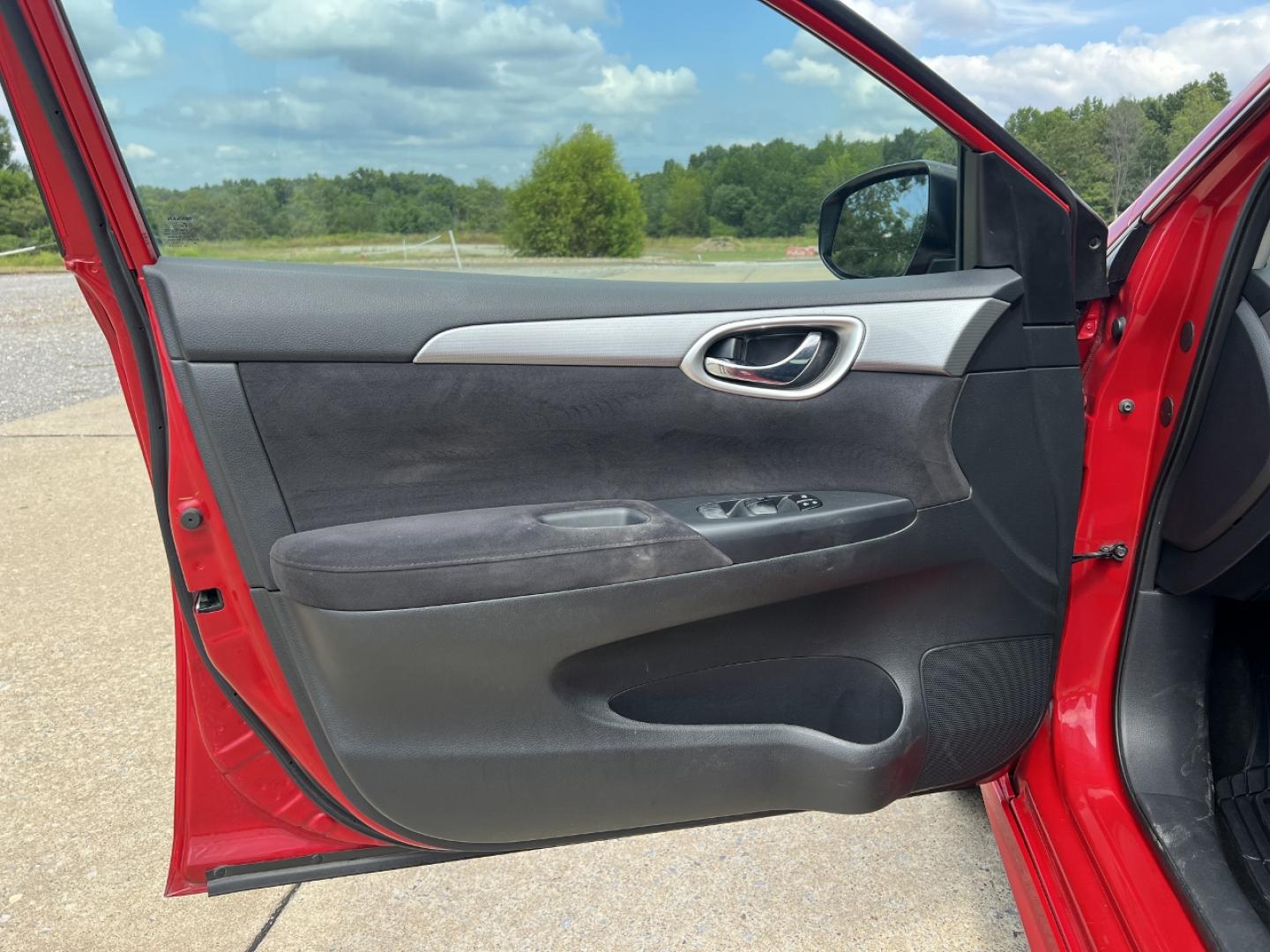 2015 RED /Black Cloth Nissan Sentra SR (3N1AB7AP7FY) with an 1.8L 4 Cyl. engine, Automatic transmission, located at 2990 Old Orchard Rd., Jackson, MO, 63755, 37.354214, -89.612106 - 2015 Nissan Sentra SR 114xxx miles Front Wheel Drive 1.8L 4 Cyl. Automatic Navigation Backup Camera Heated Seats Bluetooth Cruise Power Windows/Locks/Mirrors We have financing available and we accept trades! Fill out a credit application on our website or come by today! If you have any q - Photo#12