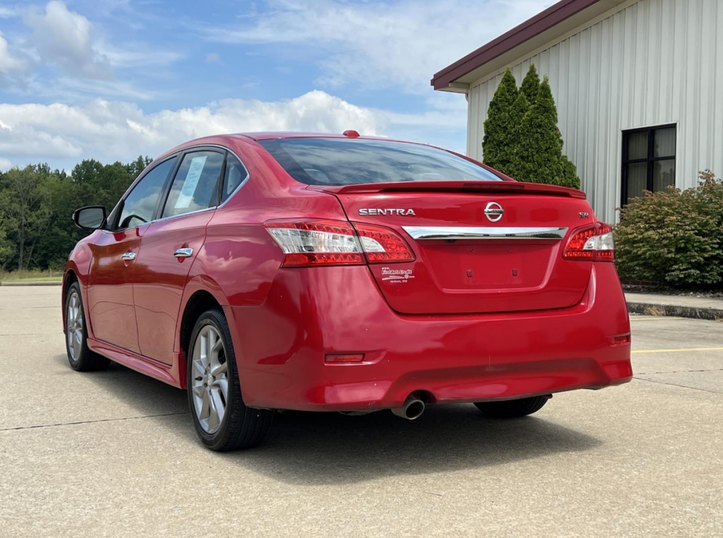 2015 RED /Black Cloth Nissan Sentra SR (3N1AB7AP7FY) with an 1.8L 4 Cyl. engine, Automatic transmission, located at 2990 Old Orchard Rd., Jackson, MO, 63755, 37.354214, -89.612106 - 2015 Nissan Sentra SR 114xxx miles Front Wheel Drive 1.8L 4 Cyl. Automatic Navigation Backup Camera Heated Seats Bluetooth Cruise Power Windows/Locks/Mirrors We have financing available and we accept trades! Fill out a credit application on our website or come by today! If you have any q - Photo#9