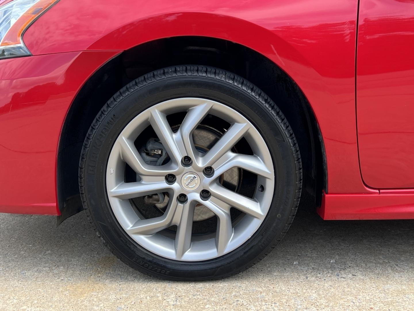 2015 RED /Black Cloth Nissan Sentra SR (3N1AB7AP7FY) with an 1.8L 4 Cyl. engine, Automatic transmission, located at 2990 Old Orchard Rd., Jackson, MO, 63755, 37.354214, -89.612106 - 2015 Nissan Sentra SR 114xxx miles Front Wheel Drive 1.8L 4 Cyl. Automatic Navigation Backup Camera Heated Seats Bluetooth Cruise Power Windows/Locks/Mirrors We have financing available and we accept trades! Fill out a credit application on our website or come by today! If you have any q - Photo#32
