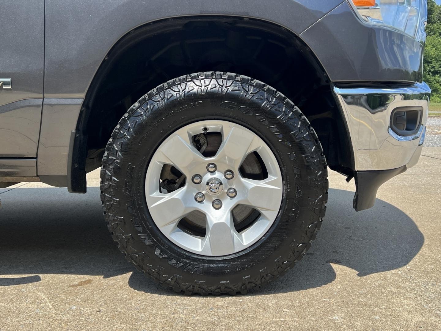 2022 GRAY /Gray Cloth RAM 1500 Big Horn Crew Cab LWB 4WD (1C6RRFMG0NN) with an 3.6L V6 engine, Automatic transmission, located at 2990 Old Orchard Rd., Jackson, MO, 63755, 37.354214, -89.612106 - 2022 Ram 1500 Big Horn 1-Owner 144xxx miles 4x4 3.6L V6 Automatic Backup Camera Power Driver Seat Heated Seats Bluetooth Cruise Power Windows/Locks/Mirrors We have financing available and we accept trades! Fill out a credit application on our website or come by today! If you have any qu - Photo#38