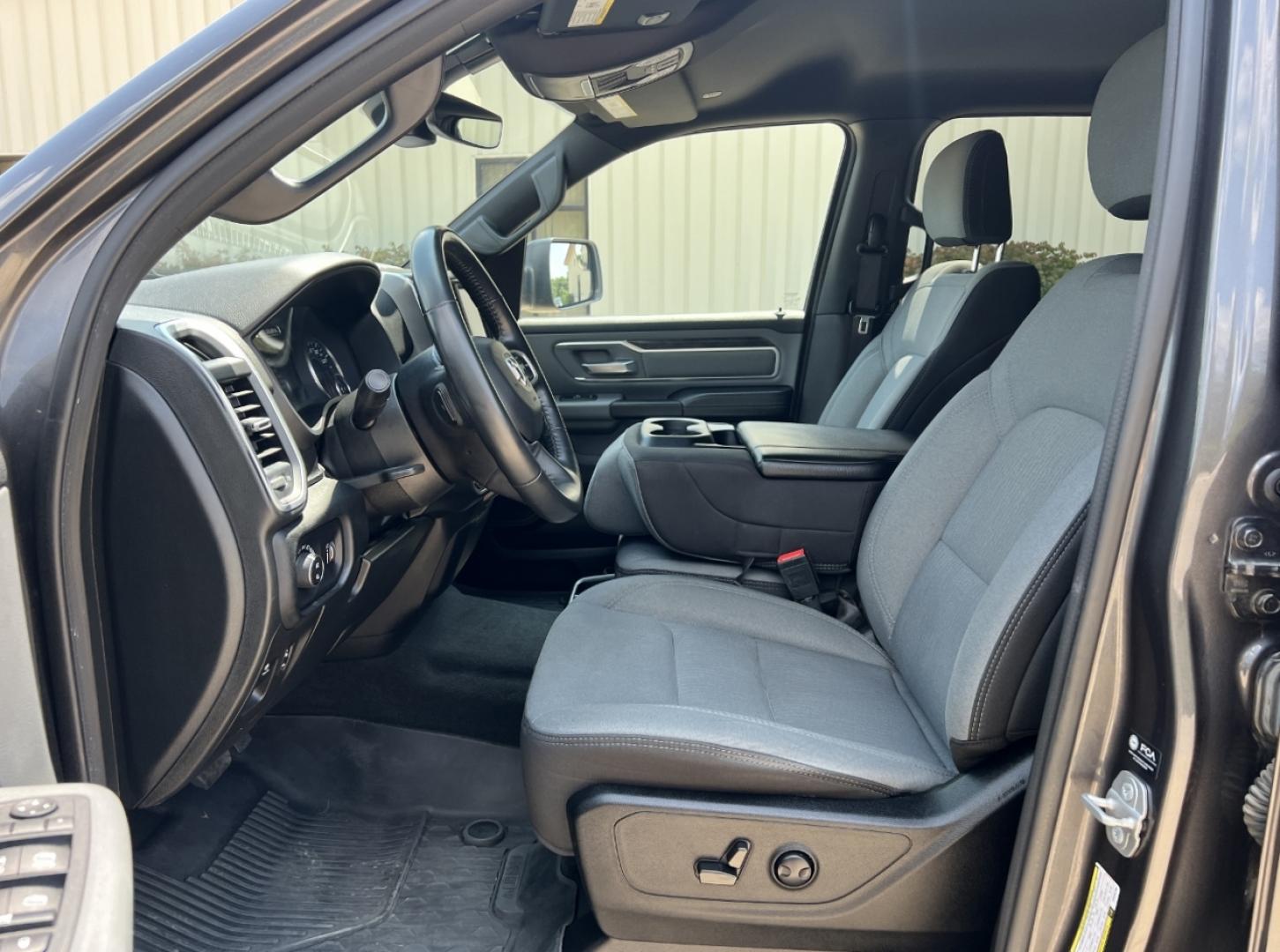 2022 GRAY /Gray Cloth RAM 1500 Big Horn Crew Cab LWB 4WD (1C6RRFMG0NN) with an 3.6L V6 engine, Automatic transmission, located at 2990 Old Orchard Rd., Jackson, MO, 63755, 37.354214, -89.612106 - 2022 Ram 1500 Big Horn 1-Owner 144xxx miles 4x4 3.6L V6 Automatic Backup Camera Power Driver Seat Heated Seats Bluetooth Cruise Power Windows/Locks/Mirrors We have financing available and we accept trades! Fill out a credit application on our website or come by today! If you have any qu - Photo#14