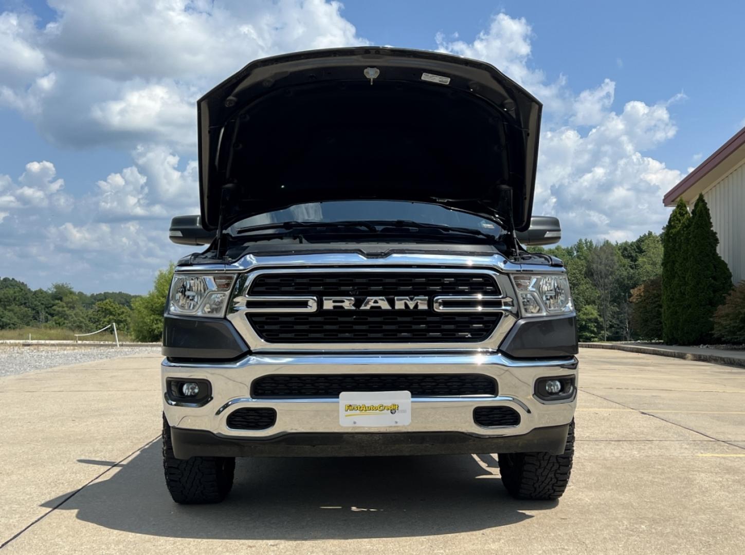 2022 GRAY /Gray Cloth RAM 1500 Big Horn Crew Cab LWB 4WD (1C6RRFMG0NN) with an 3.6L V6 engine, Automatic transmission, located at 2990 Old Orchard Rd., Jackson, MO, 63755, 37.354214, -89.612106 - 2022 Ram 1500 Big Horn 1-Owner 144xxx miles 4x4 3.6L V6 Automatic Backup Camera Power Driver Seat Heated Seats Bluetooth Cruise Power Windows/Locks/Mirrors We have financing available and we accept trades! Fill out a credit application on our website or come by today! If you have any qu - Photo#32