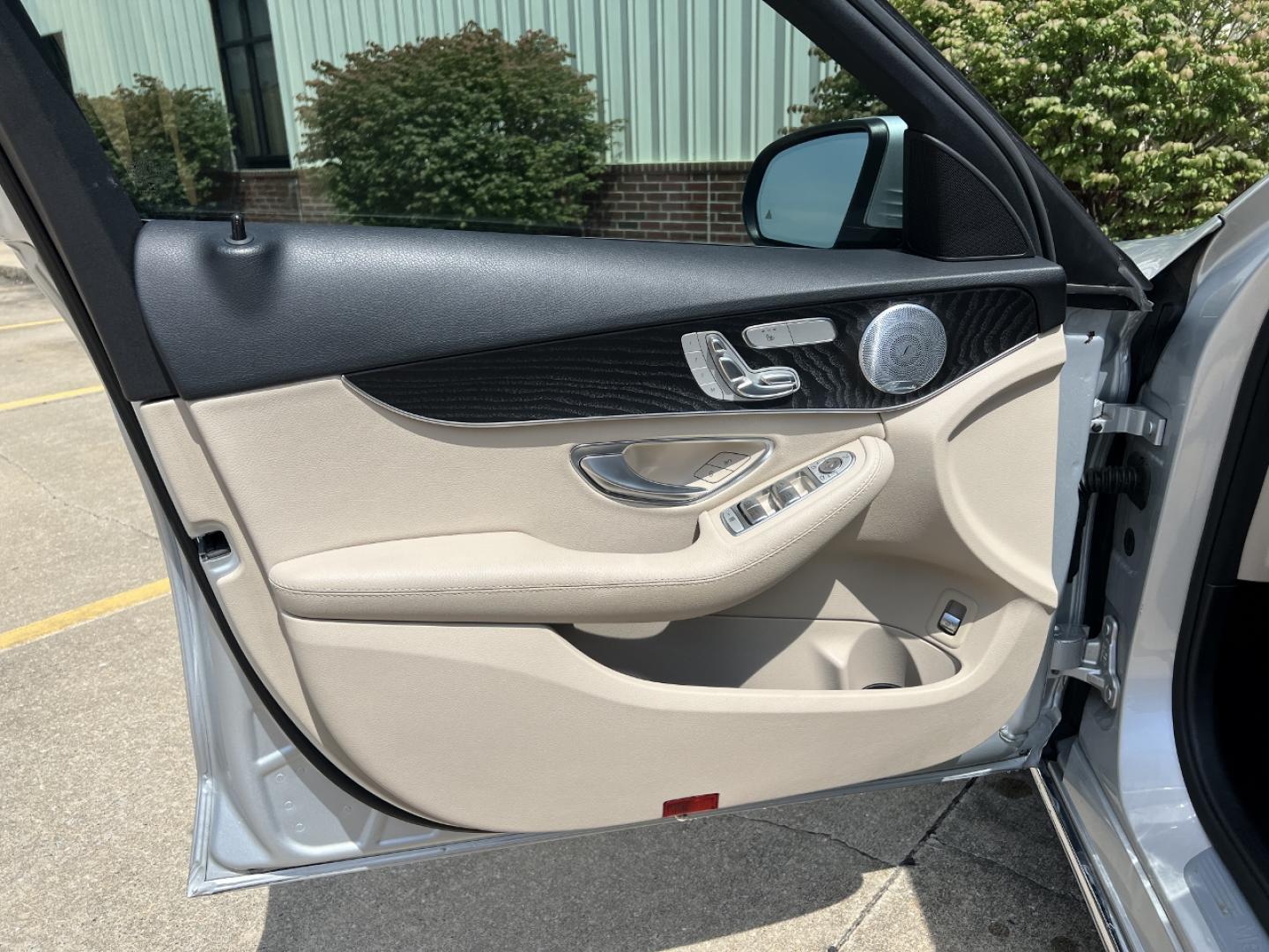 2016 SILVER /Tan Leather Mercedes-Benz C-Class C300 4MATIC Sedan (55SWF4KB9GU) with an 2.0L 4 Cyl. engine, Automatic transmission, located at 506 S. Kingshighway, Cape Girardeau, MO, 63703, (573) 235-5000, 37.294991, -89.553635 - 2016 Mercedes-Benz C-Class C300 4MATIC Only 92xxx miles All Wheel Drive 2.0L 4 Cyl. Automatic Leather Navigation Power/Heated Seats Heated Steering Wheel Backup Camera Sunroof Bluetooth Cruise Power Windows/Locks/Mirrors We have financing available and we accept trades! Fill out a cred - Photo#13