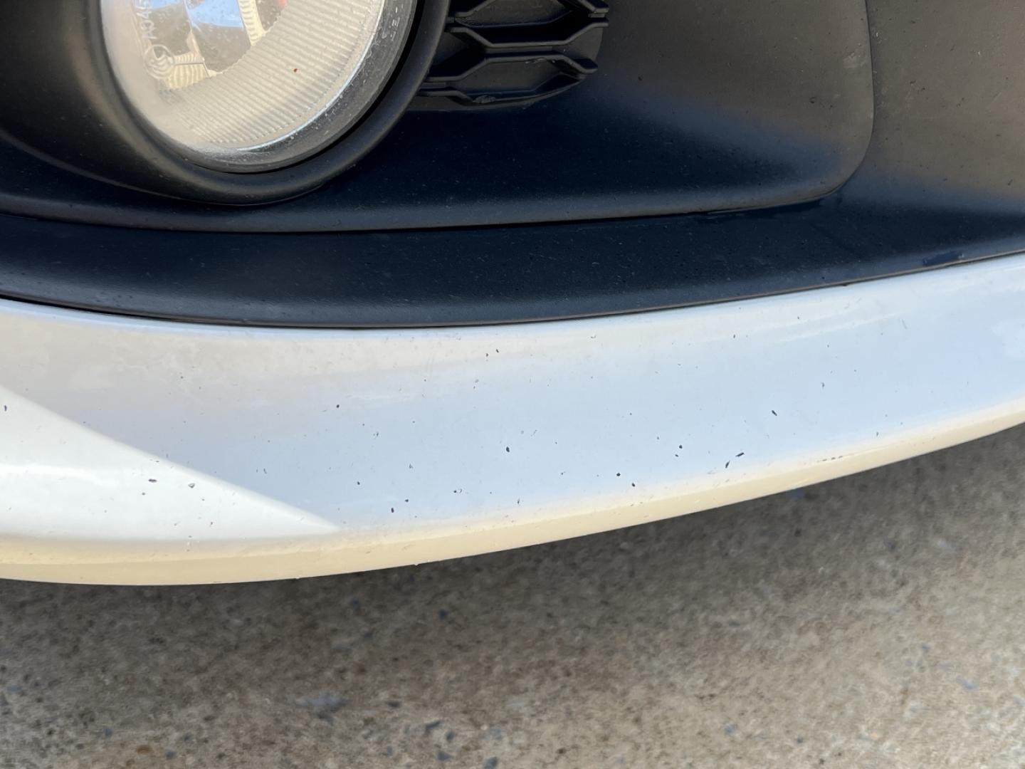 2019 WHITE /Black Leather/Suede Dodge Grand Caravan SXT (2C4RDGCG9KR) with an 3.6L V6 engine, Automatic transmission, located at 506 S. Kingshighway, Cape Girardeau, MO, 63703, (573) 235-5000, 37.294991, -89.553635 - 2019 Dodge Grand Caravan SXT 110xxx miles Front Wheel Drive 3.6L V6 Automatic Leather 3rd Row Stow 'N Go Backup Camera Power Driver Seat Bluetooth Cruise Remote Start Power Windows/Locks/Mirrors We have financing available and we accept trades! Fill out a credit application on our webs - Photo#42
