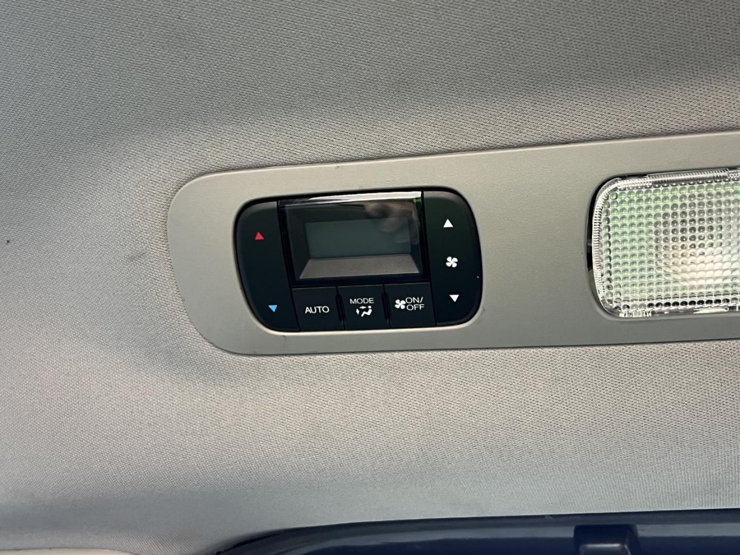 2019 GRAY /Gray Leather Honda Odyssey EX-L (5FNRL6H78KB) with an 3.5L V6 engine, Automatic transmission, located at 2990 Old Orchard Rd., Jackson, MO, 63755, 37.354214, -89.612106 - 2019 Honda Odyssey EX-L 81xxx miles Front Wheel Drive 3.5L V6 Automatic Leather 3rd Row Navigation Rear Entertainment Backup Camera Power/Heated Seats Sunroof Bluetooth Remote Start Cruise Power Windows/Locks/Mirrors We have financing available and we accept trades! Fill out a credit - Photo#39