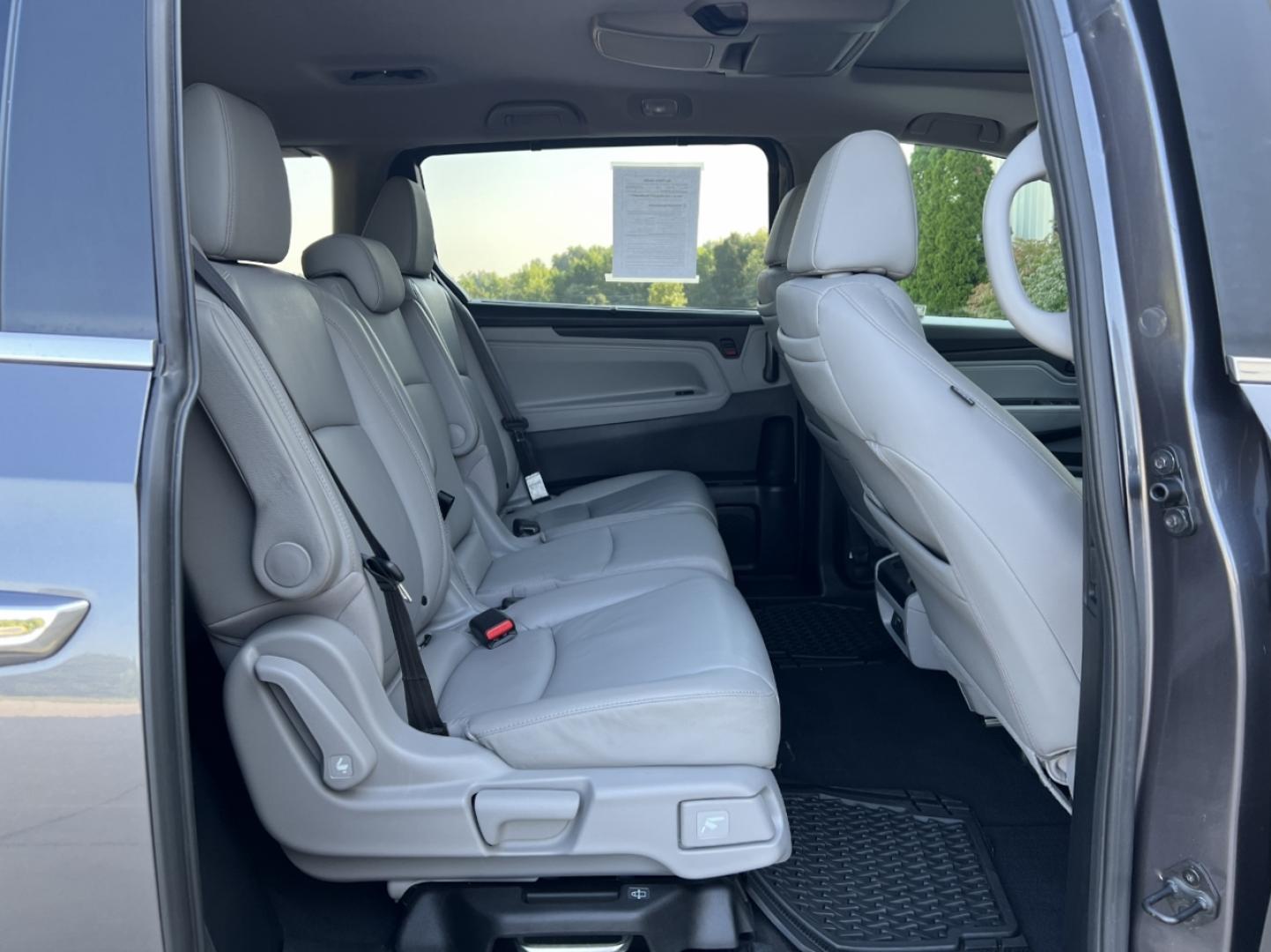 2019 GRAY /Gray Leather Honda Odyssey EX-L (5FNRL6H78KB) with an 3.5L V6 engine, Automatic transmission, located at 2990 Old Orchard Rd., Jackson, MO, 63755, 37.354214, -89.612106 - 2019 Honda Odyssey EX-L 81xxx miles Front Wheel Drive 3.5L V6 Automatic Leather 3rd Row Navigation Rear Entertainment Backup Camera Power/Heated Seats Sunroof Bluetooth Remote Start Cruise Power Windows/Locks/Mirrors We have financing available and we accept trades! Fill out a credit - Photo#21