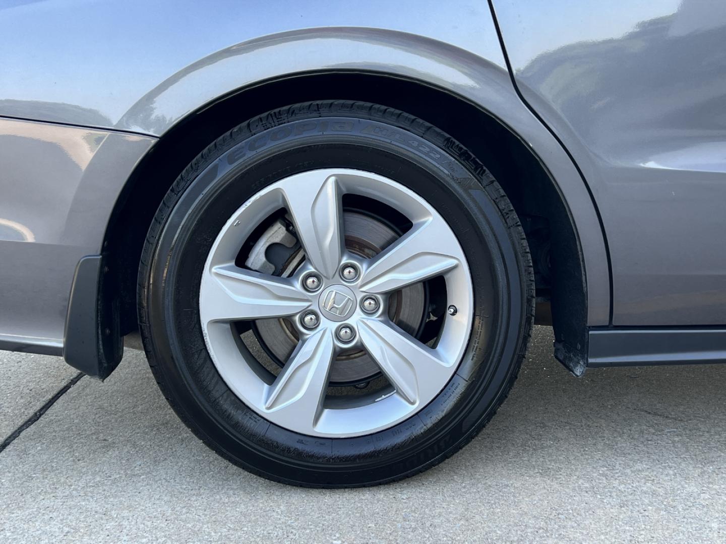 2019 GRAY /Gray Leather Honda Odyssey EX-L (5FNRL6H78KB) with an 3.5L V6 engine, Automatic transmission, located at 2990 Old Orchard Rd., Jackson, MO, 63755, 37.354214, -89.612106 - 2019 Honda Odyssey EX-L 81xxx miles Front Wheel Drive 3.5L V6 Automatic Leather 3rd Row Navigation Rear Entertainment Backup Camera Power/Heated Seats Sunroof Bluetooth Remote Start Cruise Power Windows/Locks/Mirrors We have financing available and we accept trades! Fill out a credit - Photo#47