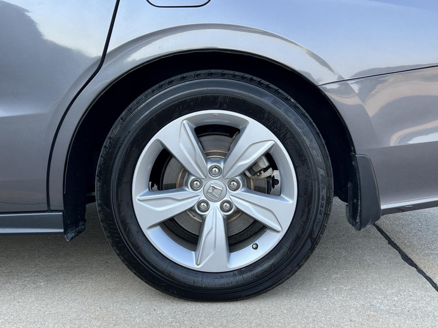 2019 GRAY /Gray Leather Honda Odyssey EX-L (5FNRL6H78KB) with an 3.5L V6 engine, Automatic transmission, located at 2990 Old Orchard Rd., Jackson, MO, 63755, 37.354214, -89.612106 - 2019 Honda Odyssey EX-L 81xxx miles Front Wheel Drive 3.5L V6 Automatic Leather 3rd Row Navigation Rear Entertainment Backup Camera Power/Heated Seats Sunroof Bluetooth Remote Start Cruise Power Windows/Locks/Mirrors We have financing available and we accept trades! Fill out a credit - Photo#46