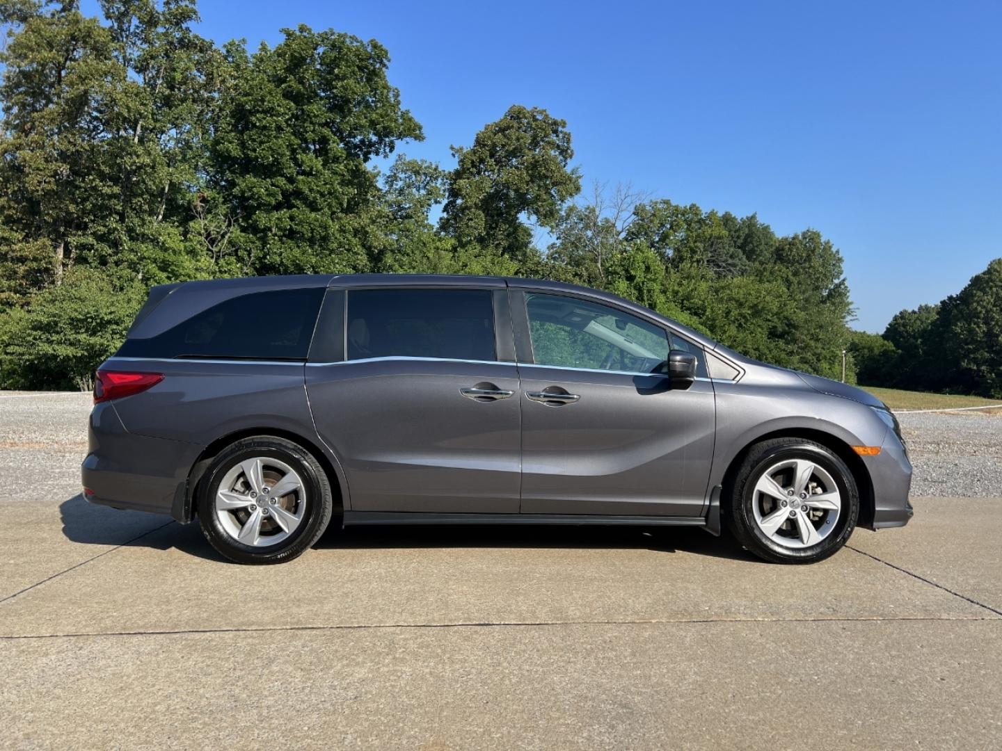 2019 GRAY /Gray Leather Honda Odyssey EX-L (5FNRL6H78KB) with an 3.5L V6 engine, Automatic transmission, located at 2990 Old Orchard Rd., Jackson, MO, 63755, 37.354214, -89.612106 - 2019 Honda Odyssey EX-L 81xxx miles Front Wheel Drive 3.5L V6 Automatic Leather 3rd Row Navigation Rear Entertainment Backup Camera Power/Heated Seats Sunroof Bluetooth Remote Start Cruise Power Windows/Locks/Mirrors We have financing available and we accept trades! Fill out a credit - Photo#11
