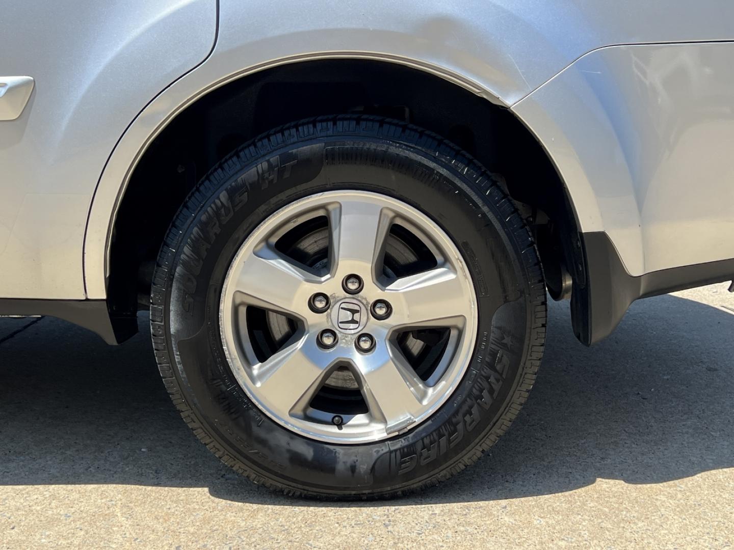 2011 SILVER /Gray Leather Honda Pilot EX-L 4WD (5FNYF4H59BB) with an 3.5L V6 engine, Automatic transmission, located at 506 S. Kingshighway, Cape Girardeau, MO, 63703, (573) 235-5000, 37.294991, -89.553635 - 2011 Honda Pilot EX-L 194xxx miles All Wheel Drive 3.5L V6 Automatic Leather 3rd Row Backup Camera Power/Heated Seats Sunroof Bluetooth Cruise Power Windows/Locks/Mirrors We have financing available and we accept trades! Fill out a credit application on our website or come by today! If - Photo#36