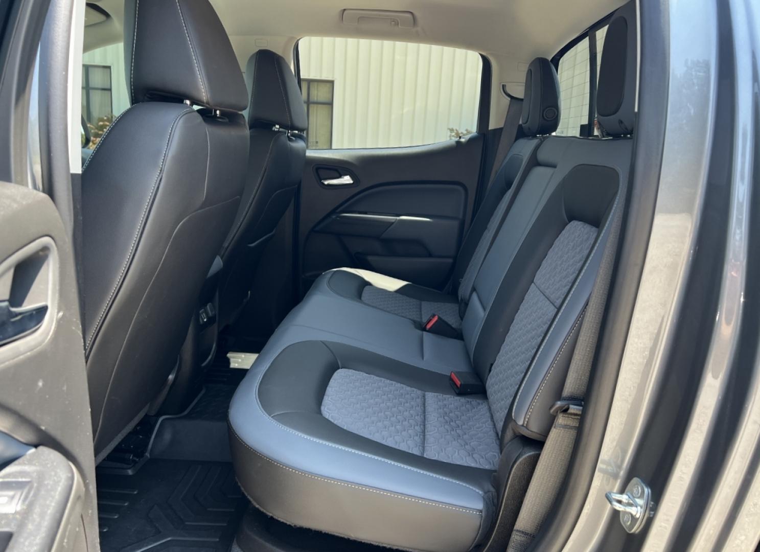 2021 GRAY /Gray Cloth/Leatherette Chevrolet Colorado Z71 Off Road Crew Cab Long Box 4WD (1GCGTDEN0M1) with an 3.6L V6 engine, Automatic transmission, located at 506 S. Kingshighway, Cape Girardeau, MO, 63703, (573) 235-5000, 37.294991, -89.553635 - 2021 Chevrolet Colorado Z71 Off Road Only 34xxx miles 4x4 3.6L V6 Automatic Cloth/Leatherette Backup Camera Power Driver Seat Heated Seats Bluetooth Remote Start Cruise Power Windows/Locks/Mirrors We have financing available and we accept trades! Fill out a credit application on our web - Photo#18