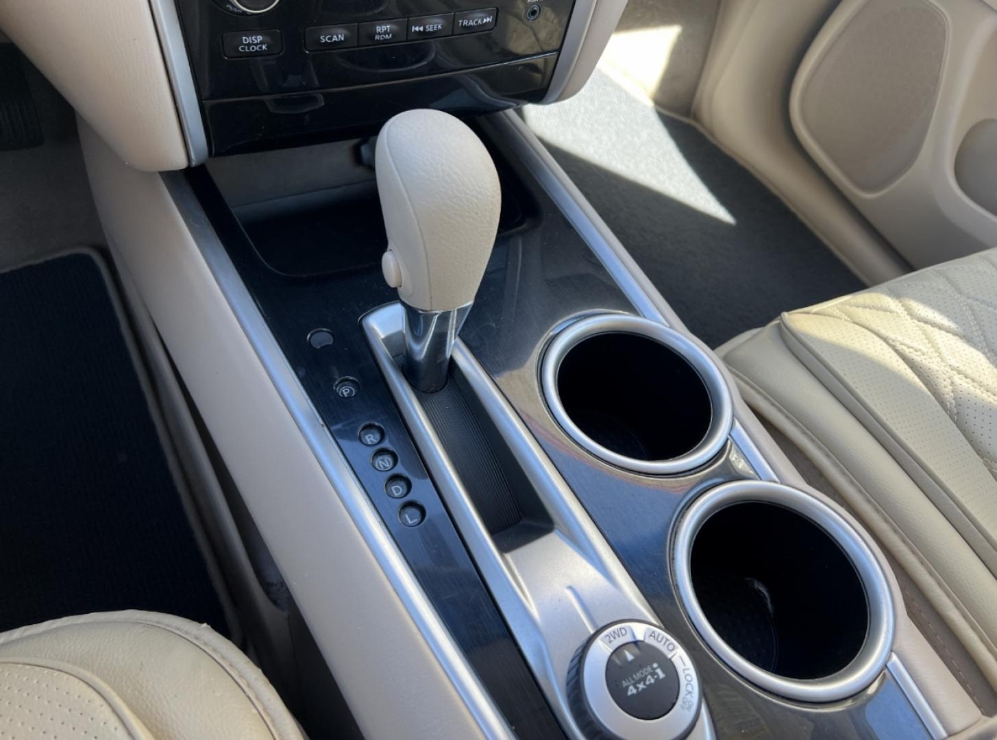 2014 WHITE /Tan Nissan Pathfinder S 4WD (5N1AR2MM1EC) with an 3.5L V6 engine, Continuously Variable Transmission transmission, located at 2990 Old Orchard Rd., Jackson, MO, 63755, 37.354214, -89.612106 - 2014 Nissan Pathfinder S 142xxx miles 4 Wheel Drive 3.5L V6 Automatic 3rd Row Backup Camera Cruise Power Windows/Locks/Mirrors We have financing available and we accept trades! Fill out a credit application on our website or come by today! If you have any questions, give us a call at (573) - Photo#23