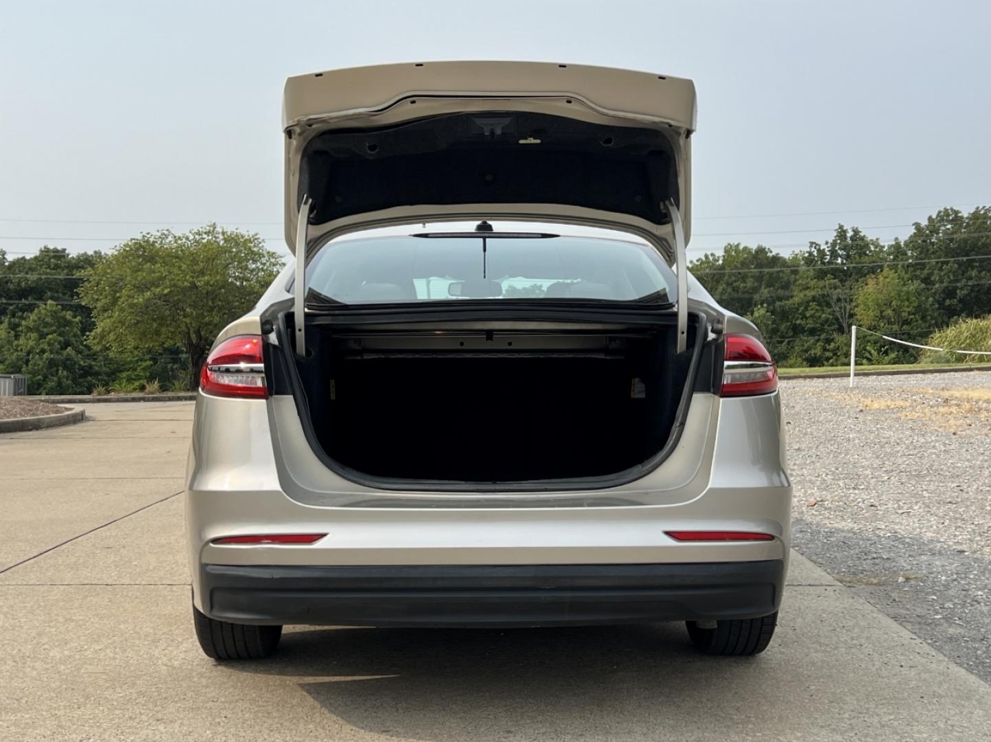 2019 GOLD /Tan Cloth Ford Fusion S (3FA6P0G79KR) with an 2.5L 4 Cyl. engine, Automatic transmission, located at 2990 Old Orchard Rd., Jackson, MO, 63755, 37.354214, -89.612106 - 2019 Ford Fusion S Only 57xxx miles Front Wheel Drive 2.5L 4 Cyl. Automatic Backup Camera Bluetooth Cruise Power Windows/Locks/Mirrors We have financing available and we accept trades! Fill out a credit application on our website or come by today! If you have any questions, give us a call - Photo#16