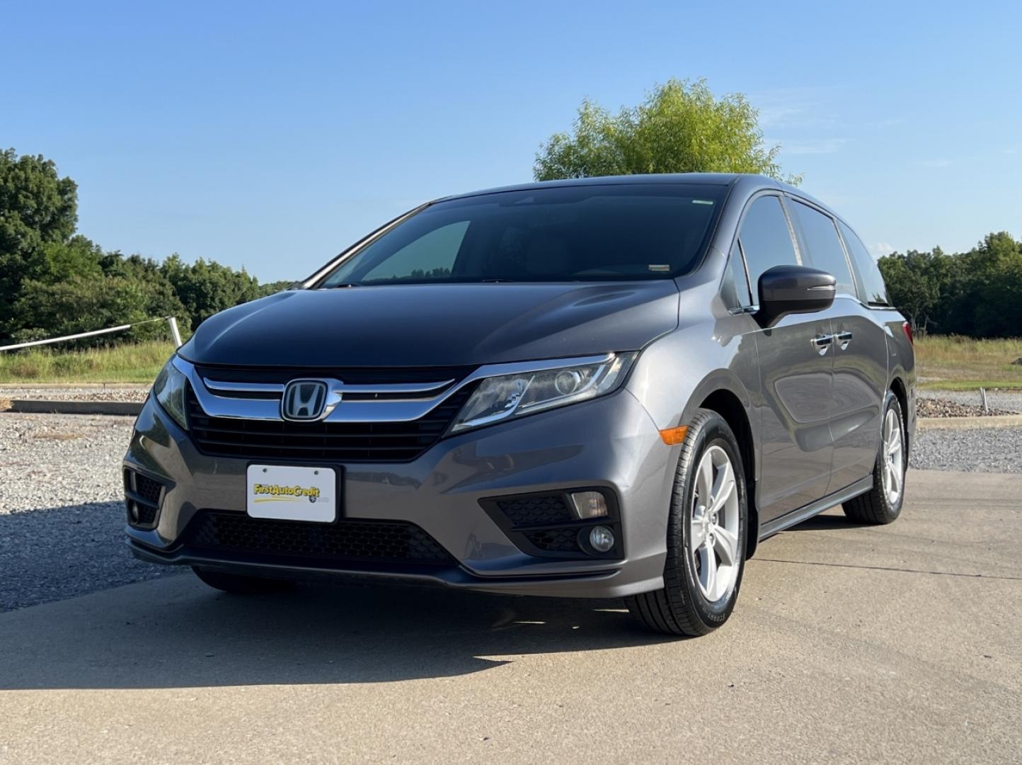 2019 GRAY /Gray Leather Honda Odyssey EX-L (5FNRL6H75KB) with an 3.5L V6 engine, Automatic transmission, located at 506 S. Kingshighway, Cape Girardeau, MO, 63703, (573) 235-5000, 37.294991, -89.553635 - 2019 Honda Odyssey EX-L 87xxx miles Front Wheel Drive 3.5L V6 Automatic Leather 3rd Row Navigation Rear Entertainment Power/Heated Seats Backup Camera Sunroof Bluetooth Remote Start Cruise Power Windows/Locks/Mirrors We have financing available and we accept trades! Fill out a credit - Photo#9