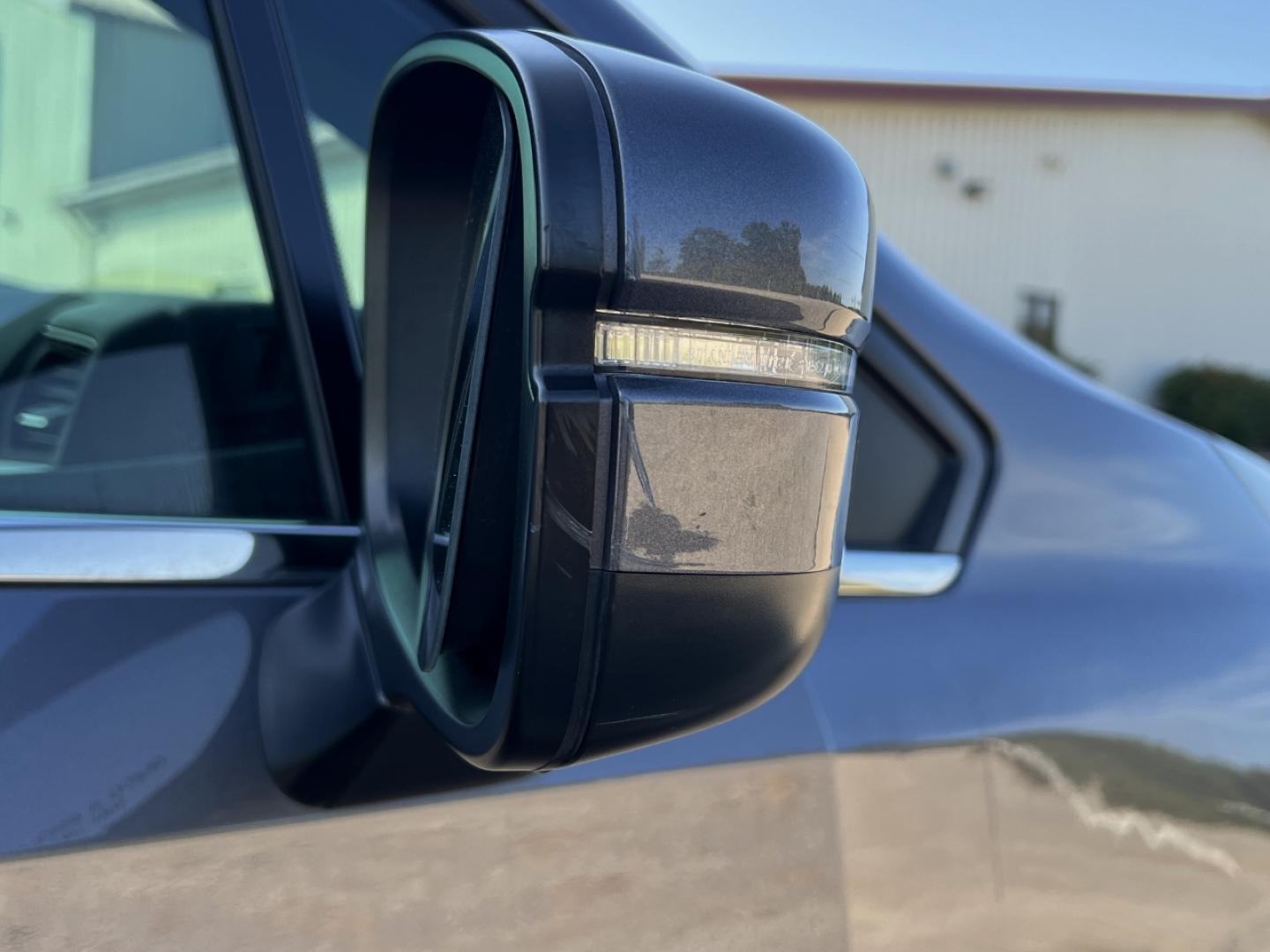 2019 GRAY /Gray Leather Honda Odyssey EX-L (5FNRL6H75KB) with an 3.5L V6 engine, Automatic transmission, located at 506 S. Kingshighway, Cape Girardeau, MO, 63703, (573) 235-5000, 37.294991, -89.553635 - 2019 Honda Odyssey EX-L 87xxx miles Front Wheel Drive 3.5L V6 Automatic Leather 3rd Row Navigation Rear Entertainment Power/Heated Seats Backup Camera Sunroof Bluetooth Remote Start Cruise Power Windows/Locks/Mirrors We have financing available and we accept trades! Fill out a credit - Photo#51