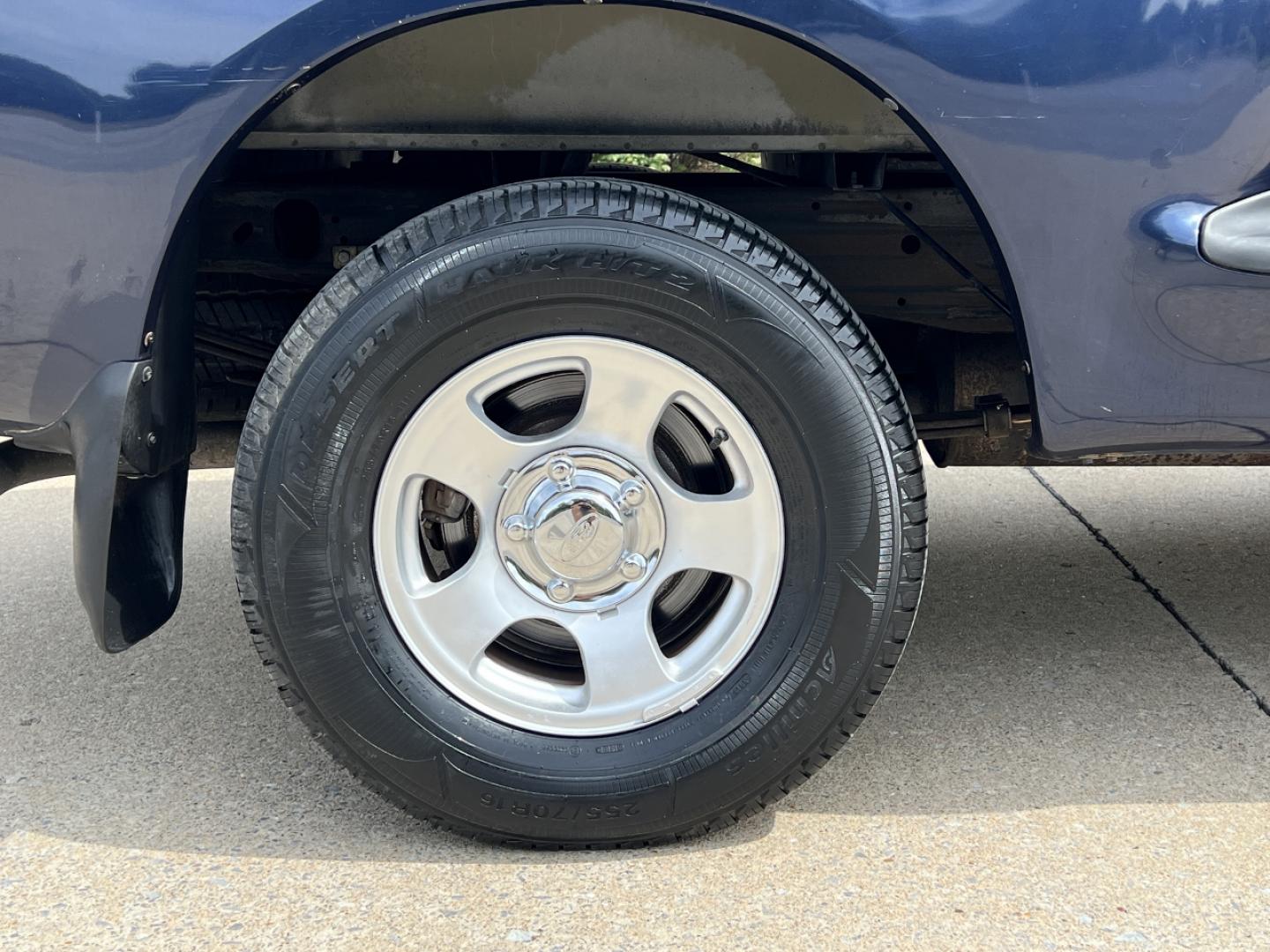2002 BLUE /Gray Cloth Ford F-150 XLT Flareside 2WD (2FTRF07252C) with an 4.2L V6 engine, Automatic transmission, located at 2990 Old Orchard Rd., Jackson, MO, 63755, 37.354214, -89.612106 - 2002 Ford F-150 XLT 114xxx miles Rear Wheel Drive 4.2L V6 Automatic Cruise Power Windows/Locks/Mirrors We have financing available and we accept trades! Fill out a credit application on our website or come by today! If you have any questions, give us a call at (573) 204-7777 or visit our web - Photo#27