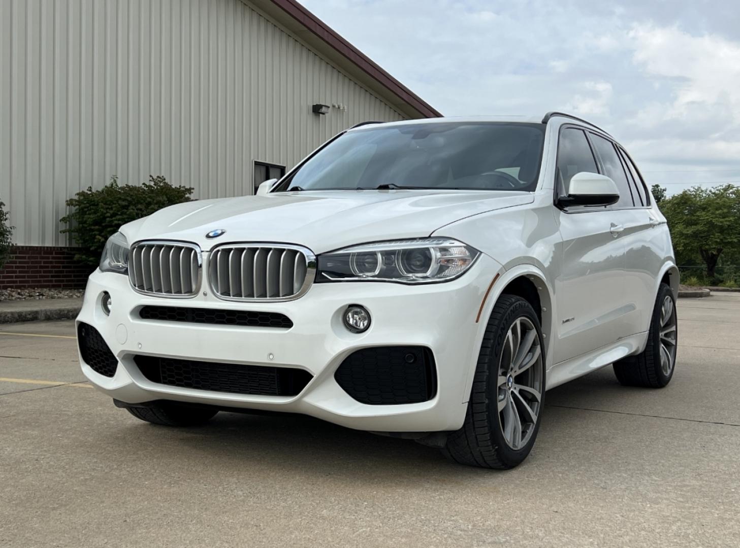 2015 WHITE /Brown Leather BMW X5 xDrive50i (5UXKR6C59F0) with an 4.8L V8 engine, Automatic transmission, located at 2990 Old Orchard Rd., Jackson, MO, 63755, 37.354214, -89.612106 - 2015 BMW X5 xDrive 50i Only 24xxx miles All Wheel Drive 4.4L V8 Automatic Leather Navigation Power/Heated Seats Backup Camera Sunroof Bluetooth Cruise Power Windows/Locks/Mirrors We have financing available and we accept trades! Fill out a credit application on our website or come by to - Photo#8