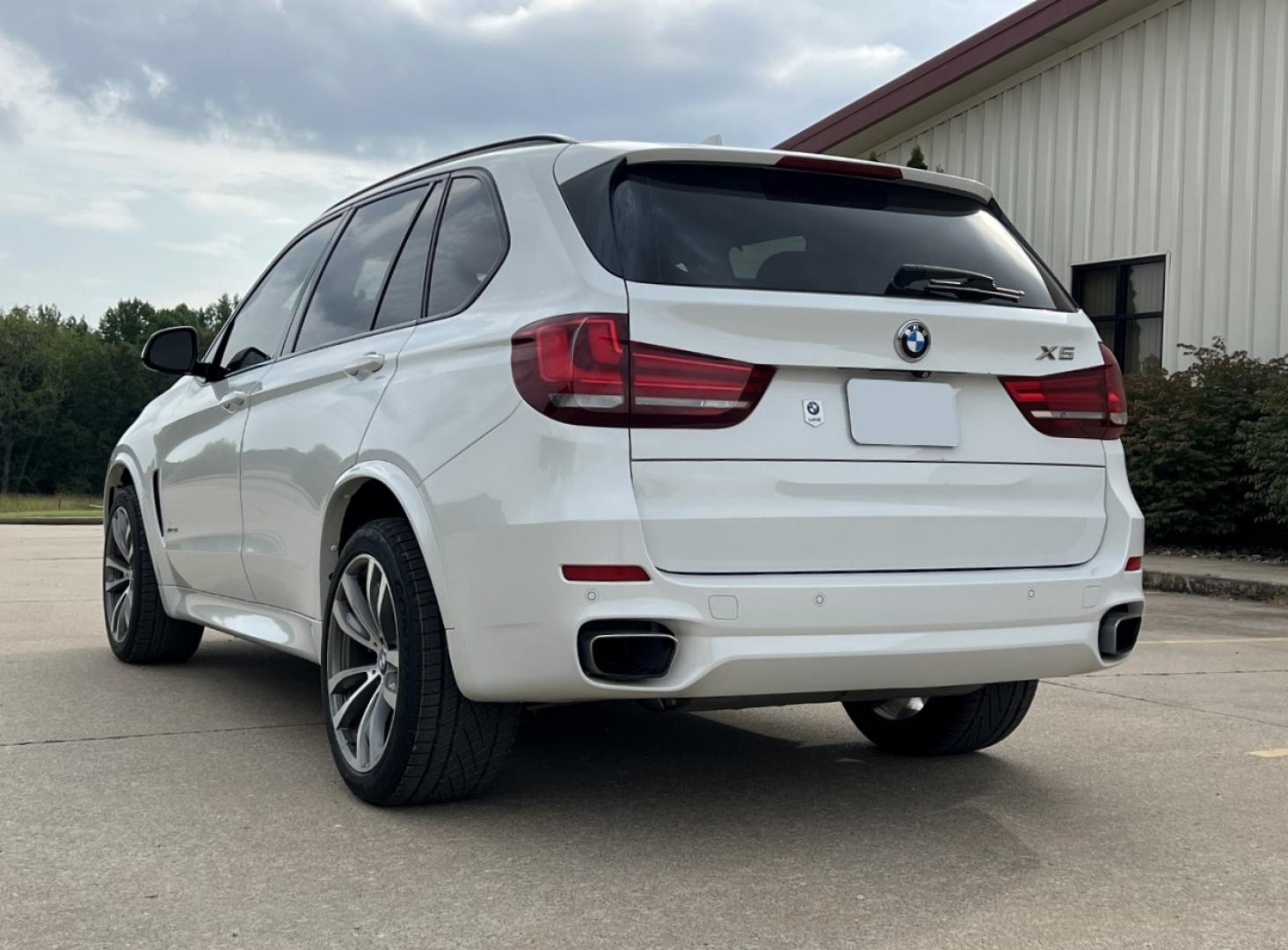 2015 WHITE /Brown Leather BMW X5 xDrive50i (5UXKR6C59F0) with an 4.8L V8 engine, Automatic transmission, located at 2990 Old Orchard Rd., Jackson, MO, 63755, 37.354214, -89.612106 - 2015 BMW X5 xDrive 50i Only 24xxx miles All Wheel Drive 4.4L V8 Automatic Leather Navigation Power/Heated Seats Backup Camera Sunroof Bluetooth Cruise Power Windows/Locks/Mirrors We have financing available and we accept trades! Fill out a credit application on our website or come by to - Photo#12