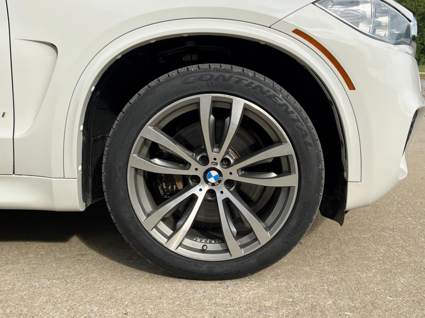 2015 WHITE /Brown Leather BMW X5 xDrive50i (5UXKR6C59F0) with an 4.8L V8 engine, Automatic transmission, located at 2990 Old Orchard Rd., Jackson, MO, 63755, 37.354214, -89.612106 - 2015 BMW X5 xDrive 50i Only 24xxx miles All Wheel Drive 4.4L V8 Automatic Leather Navigation Power/Heated Seats Backup Camera Sunroof Bluetooth Cruise Power Windows/Locks/Mirrors We have financing available and we accept trades! Fill out a credit application on our website or come by to - Photo#43