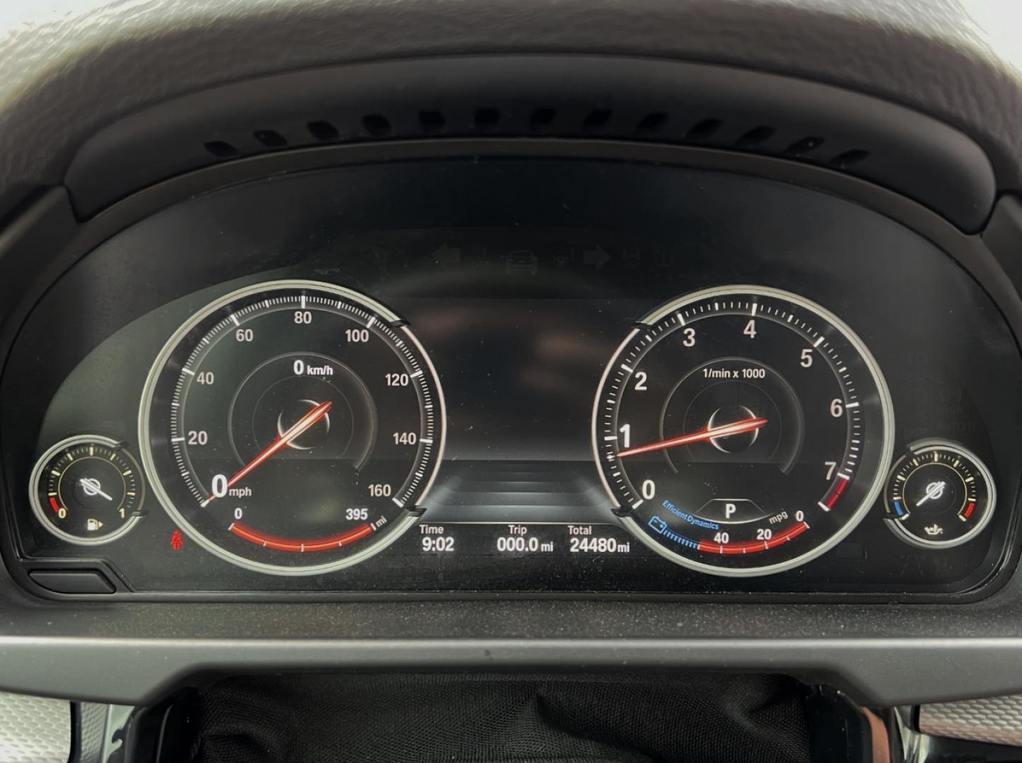 2015 WHITE /Brown Leather BMW X5 xDrive50i (5UXKR6C59F0) with an 4.8L V8 engine, Automatic transmission, located at 2990 Old Orchard Rd., Jackson, MO, 63755, 37.354214, -89.612106 - 2015 BMW X5 xDrive 50i Only 24xxx miles All Wheel Drive 4.4L V8 Automatic Leather Navigation Power/Heated Seats Backup Camera Sunroof Bluetooth Cruise Power Windows/Locks/Mirrors We have financing available and we accept trades! Fill out a credit application on our website or come by to - Photo#1