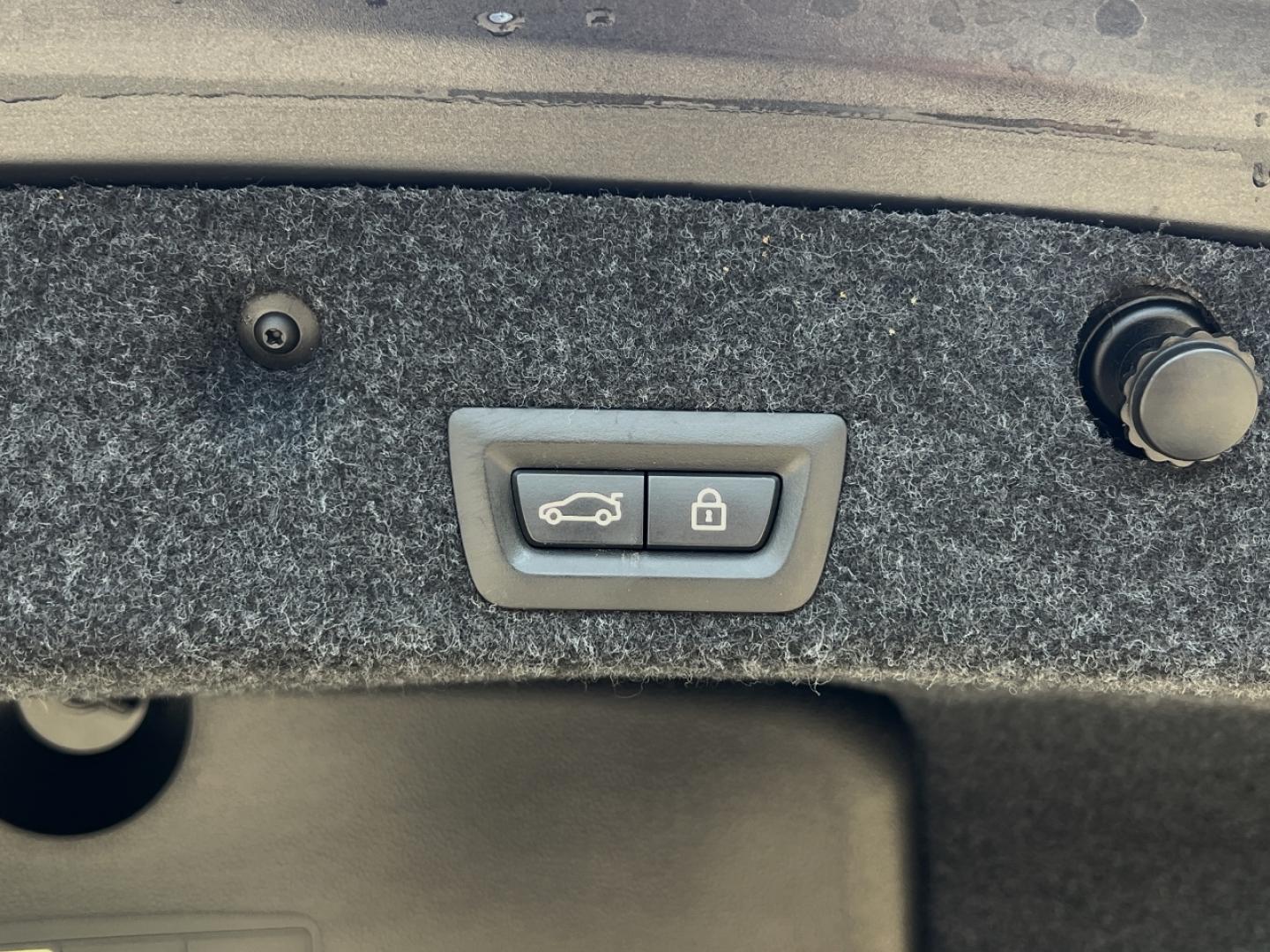 2014 GRAY /Black Leather BMW 5-Series 528i xDrive (WBA5A7C59ED) with an 2.0L 4 Cyl. engine, Automatic transmission, located at 506 S. Kingshighway, Cape Girardeau, MO, 63703, (573) 235-5000, 37.294991, -89.553635 - 2014 BMW 5-Series 528i xDrive Only 54xxx miles All Wheel Drive 2.0L 4 Cyl. Automatic Leather Navigation Backup Camera Power/Heated Seats Sunroof Bluetooth Cruise Power Windows/Locks/Mirrors We have financing available and we accept trades! Fill out a credit application on our website or - Photo#22