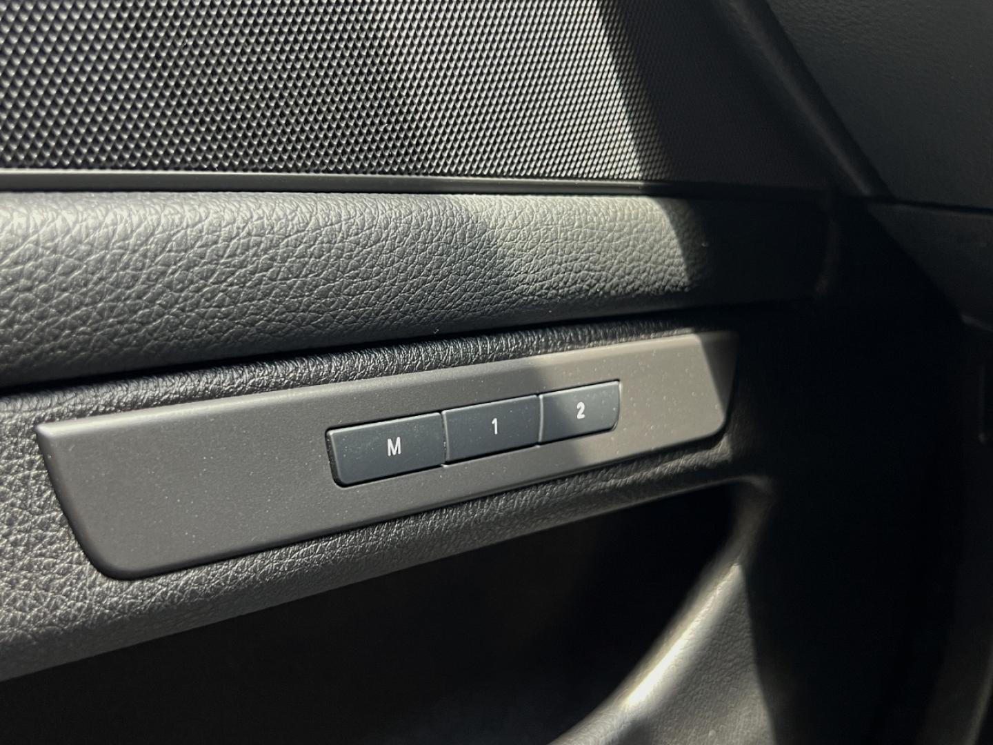 2014 GRAY /Black Leather BMW 5-Series 528i xDrive (WBA5A7C59ED) with an 2.0L 4 Cyl. engine, Automatic transmission, located at 506 S. Kingshighway, Cape Girardeau, MO, 63703, (573) 235-5000, 37.294991, -89.553635 - 2014 BMW 5-Series 528i xDrive Only 54xxx miles All Wheel Drive 2.0L 4 Cyl. Automatic Leather Navigation Backup Camera Power/Heated Seats Sunroof Bluetooth Cruise Power Windows/Locks/Mirrors We have financing available and we accept trades! Fill out a credit application on our website or - Photo#29
