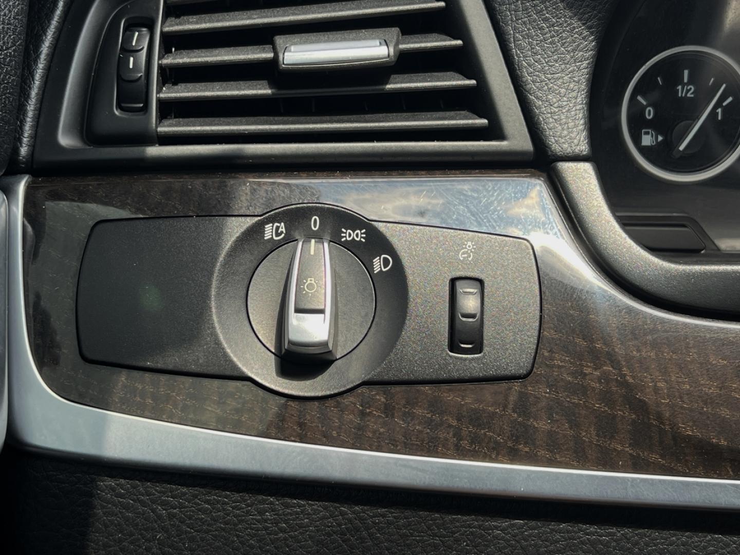 2014 GRAY /Black Leather BMW 5-Series 528i xDrive (WBA5A7C59ED) with an 2.0L 4 Cyl. engine, Automatic transmission, located at 506 S. Kingshighway, Cape Girardeau, MO, 63703, (573) 235-5000, 37.294991, -89.553635 - 2014 BMW 5-Series 528i xDrive Only 54xxx miles All Wheel Drive 2.0L 4 Cyl. Automatic Leather Navigation Backup Camera Power/Heated Seats Sunroof Bluetooth Cruise Power Windows/Locks/Mirrors We have financing available and we accept trades! Fill out a credit application on our website or - Photo#30